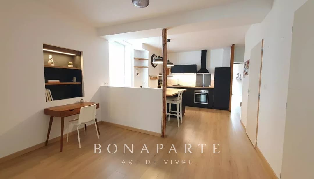 ROANNE - SPACIEUX T3 BIS RÉNOVÉ AVEC TERRASSE ET CAVE - Photo 3