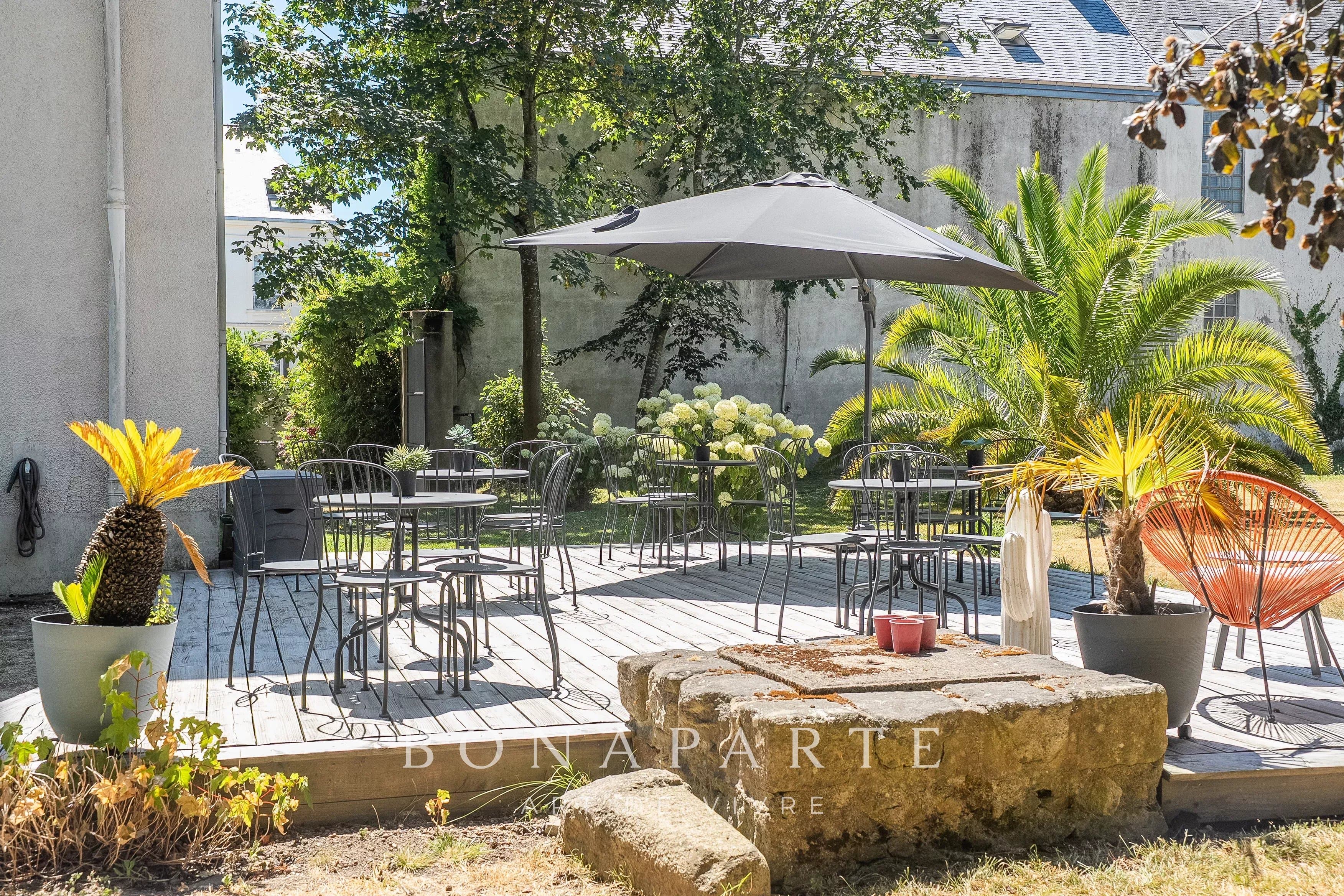 AURAY HYPER-CENTRE – MAISON DE MAÎTRE XIXE – 310 M² – TERRAIN 1 200 M² – INVESTISSEMENT LOCATIF - Photo 19