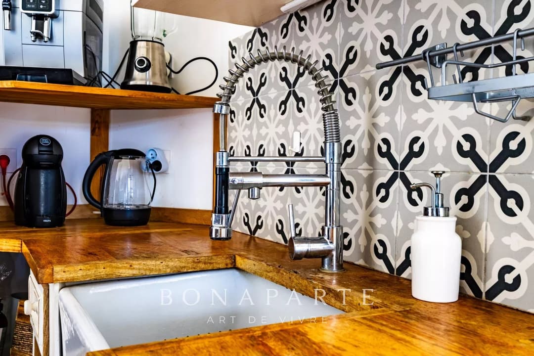 Charme et Art de Vivre à la Française : magnifique Maison de Maître en plein cœur de village - Photo 6