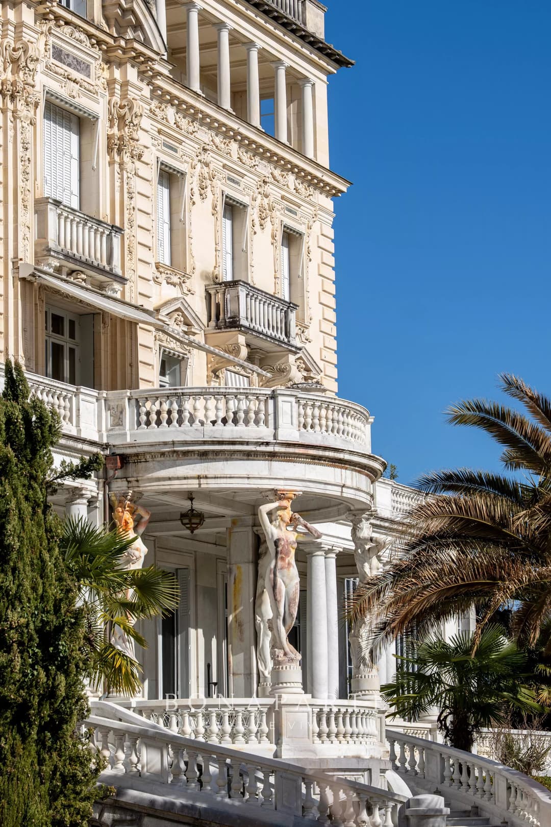 PAU – PALAIS SORRENTO – DERNIER ÉTAGE AVEC ROOFTOP ET VUE 360° - Photo 17