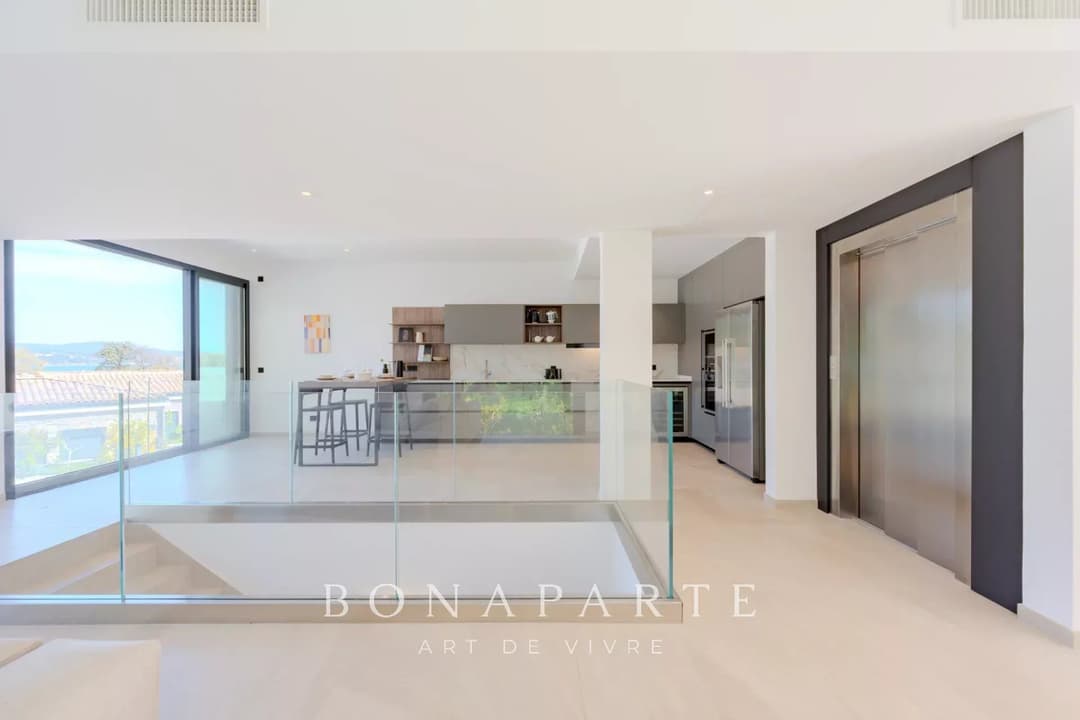 EXCLUSIVITE : Magnifique "villa appartement" en duplex avec tres belle vue mer - Photo 11