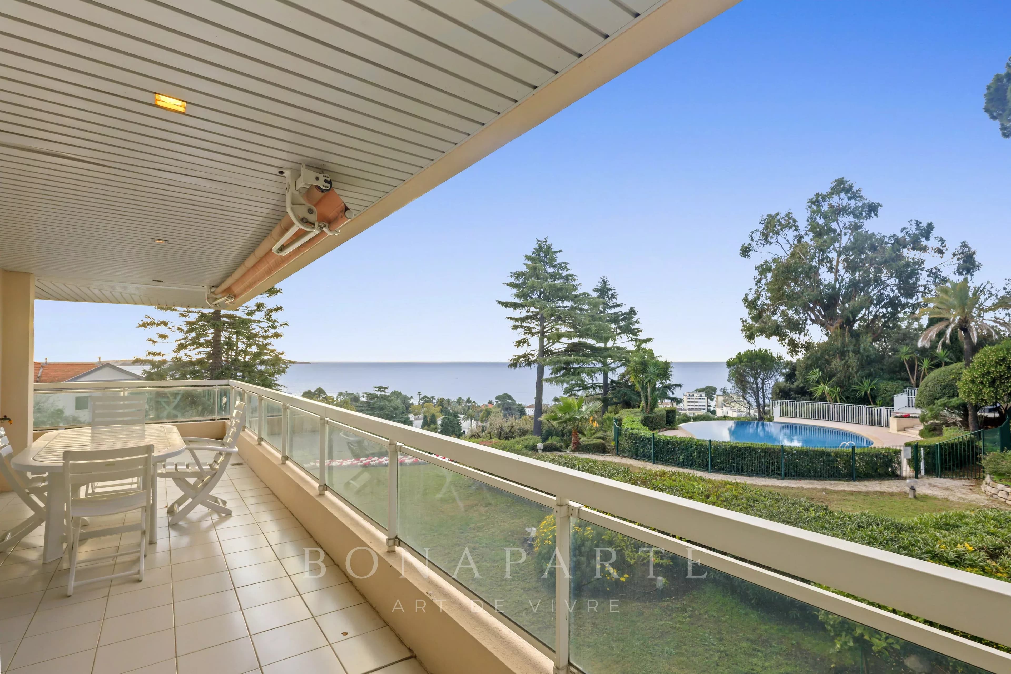 CANNES - SEA VIEW - T3