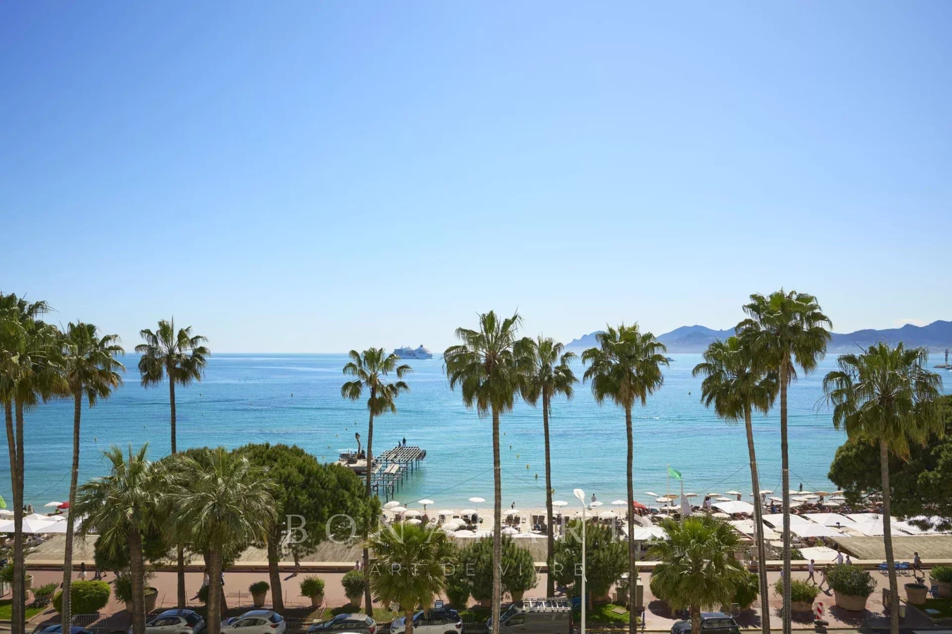 CANNES - CROISETTE - PALAIS MIRAMAR 4 rooms