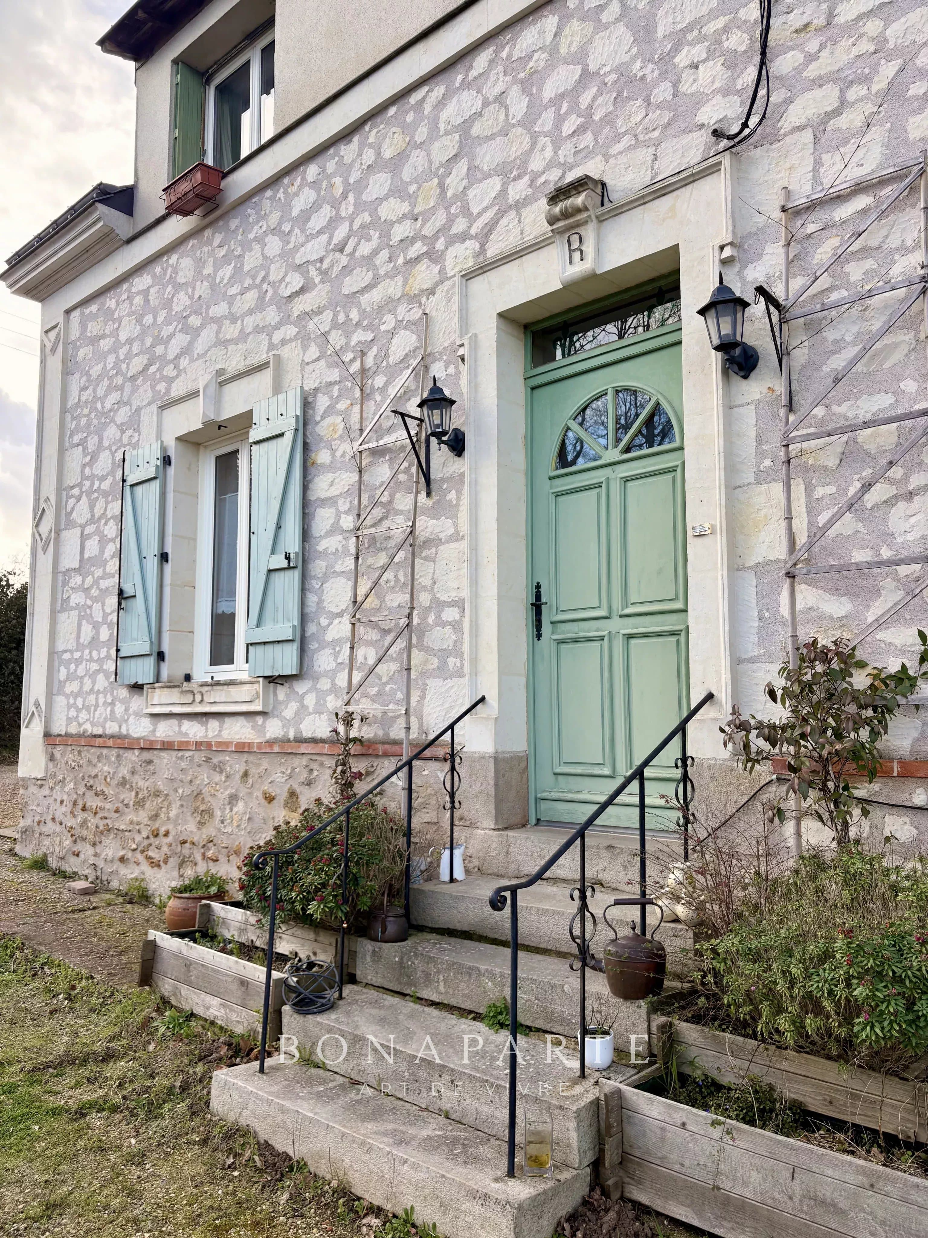 MOULIHERNE - MAISON DE CHARME 4 CHAMBRES - AVEC APPARTEMENT INDEPENDANT