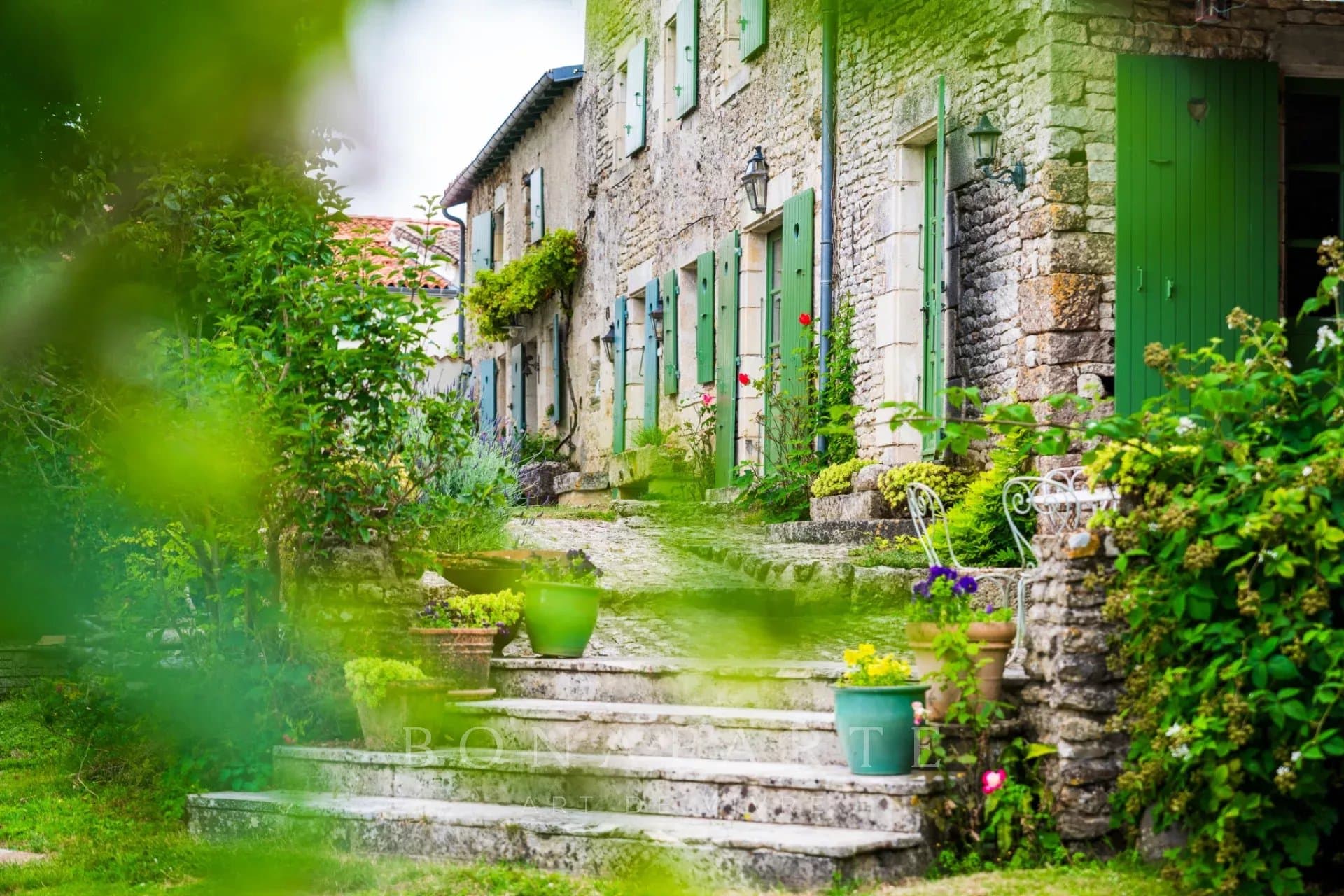 L'esprit authentique d'une maison de campagne proche du centre ville