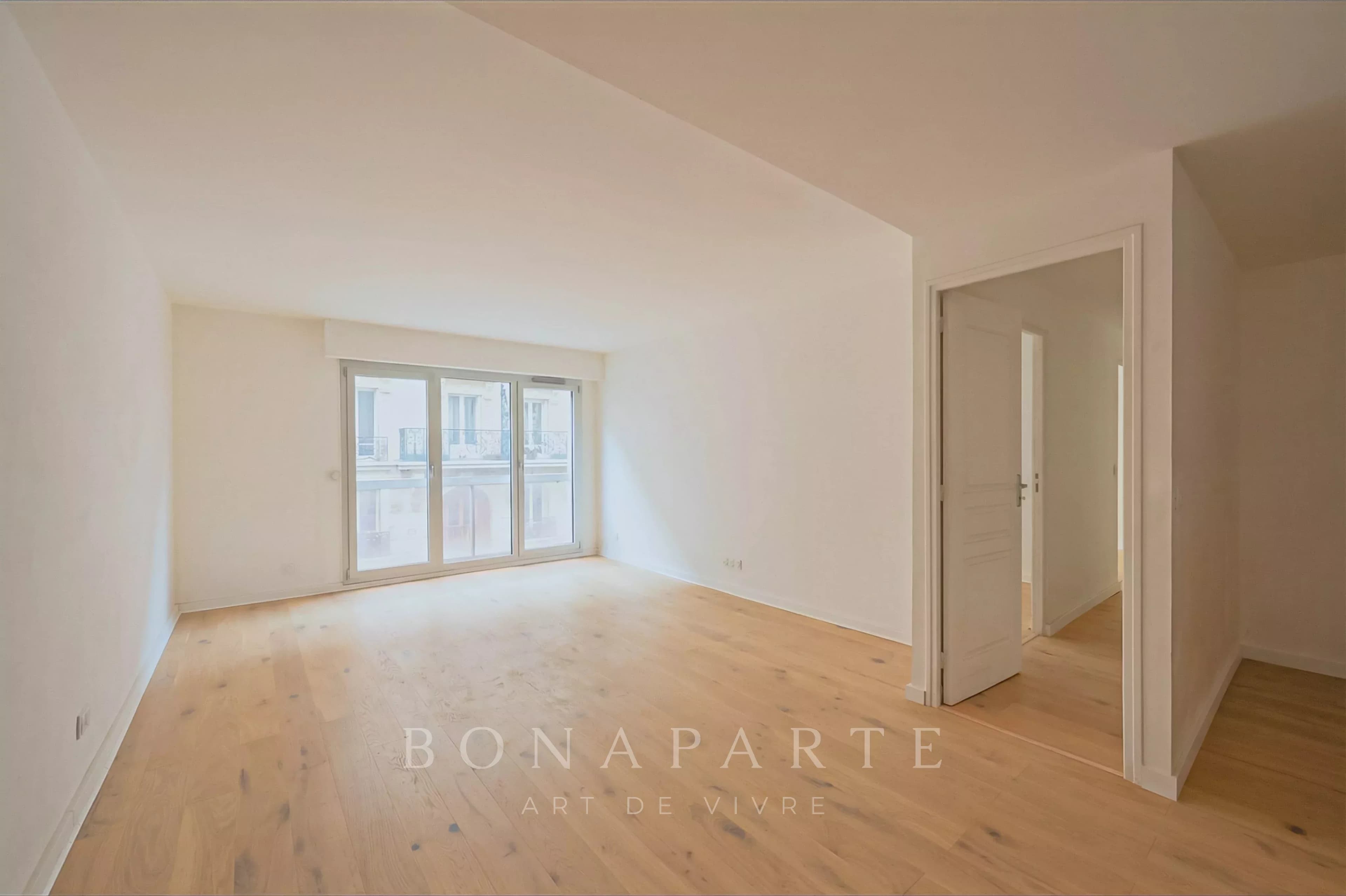 3 rooms Lamarck - Caulaincourt