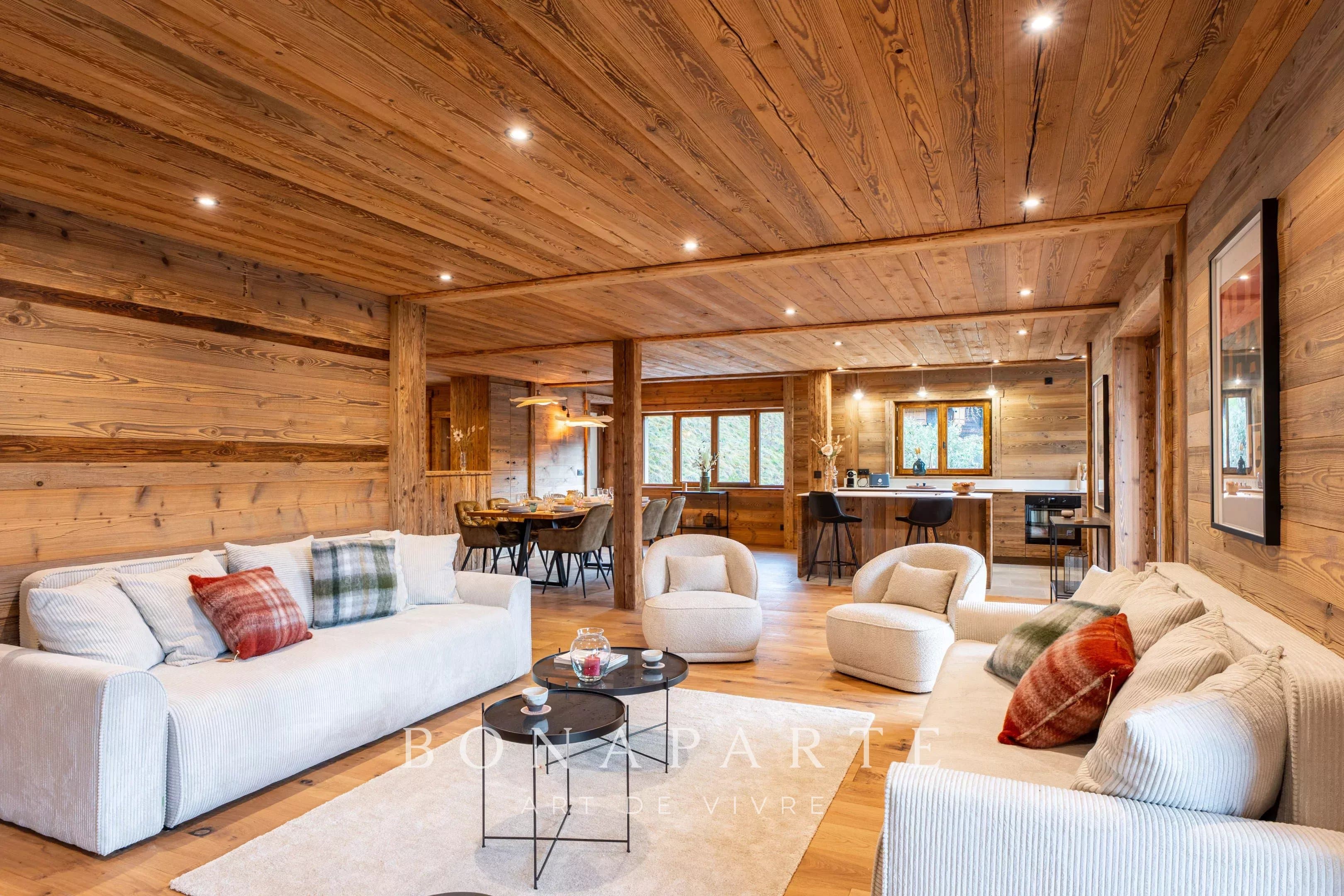 MANIGOD - Prestigious chalet with panoramic views -