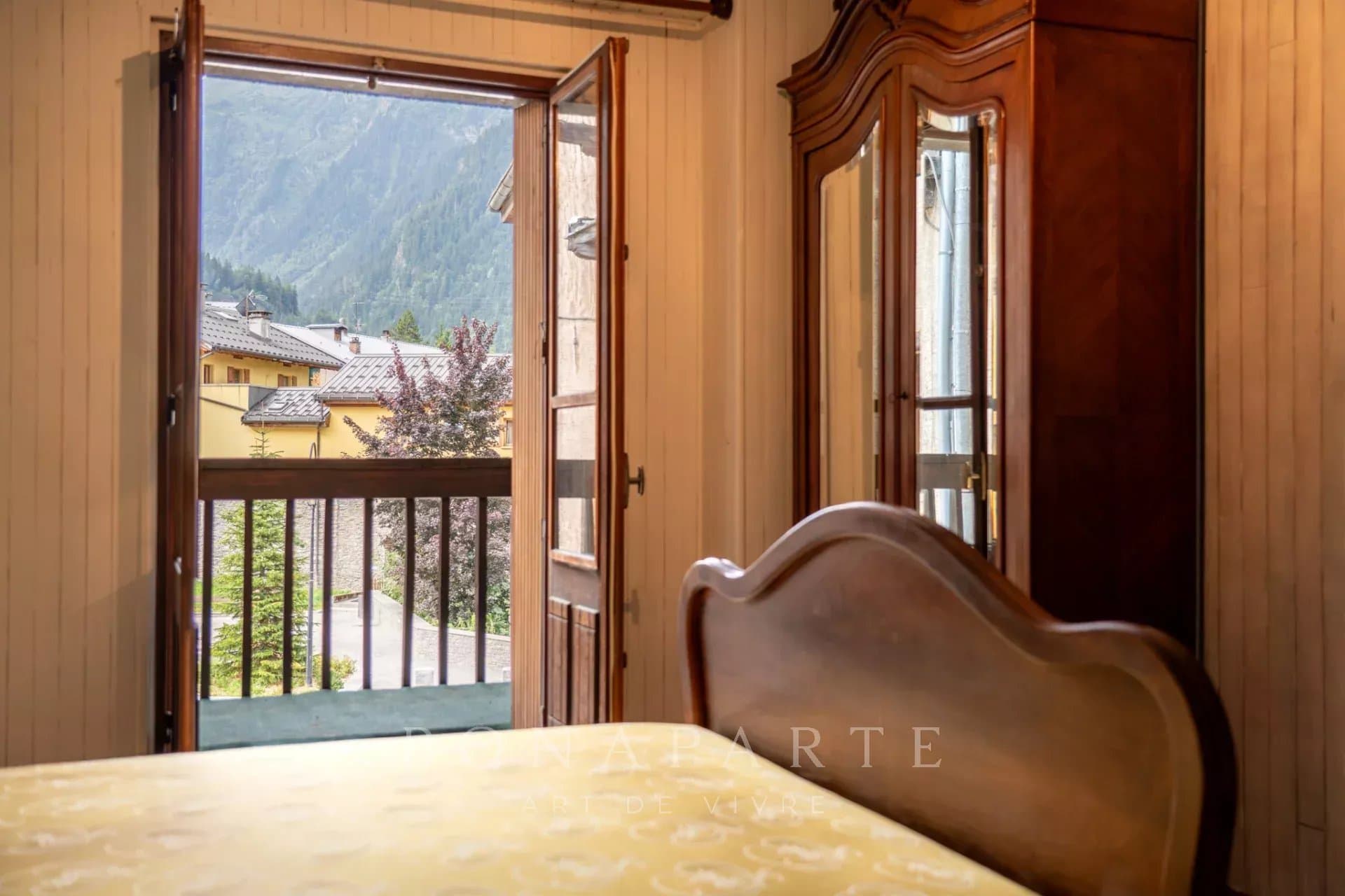 Immeuble de caractère au cœur de Sainte-Foy-Tarentaise