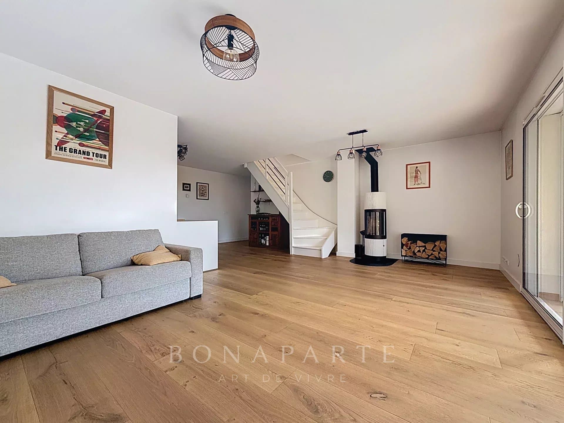 Attique 5 pièces – 165 m² - Saint-Genis-Pouilly