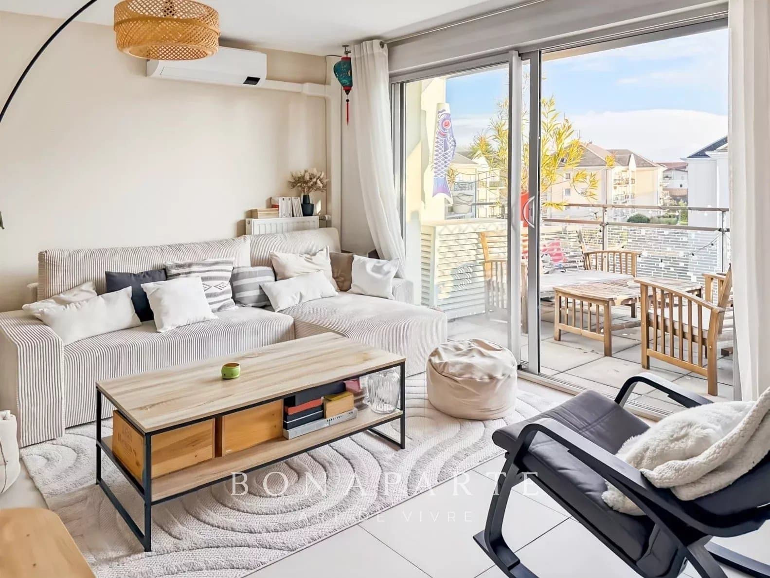 FERNEY-VOLTAIRE - RECENT T3 APARTMENT - NEAR FUTURE TRAMWAY STATION