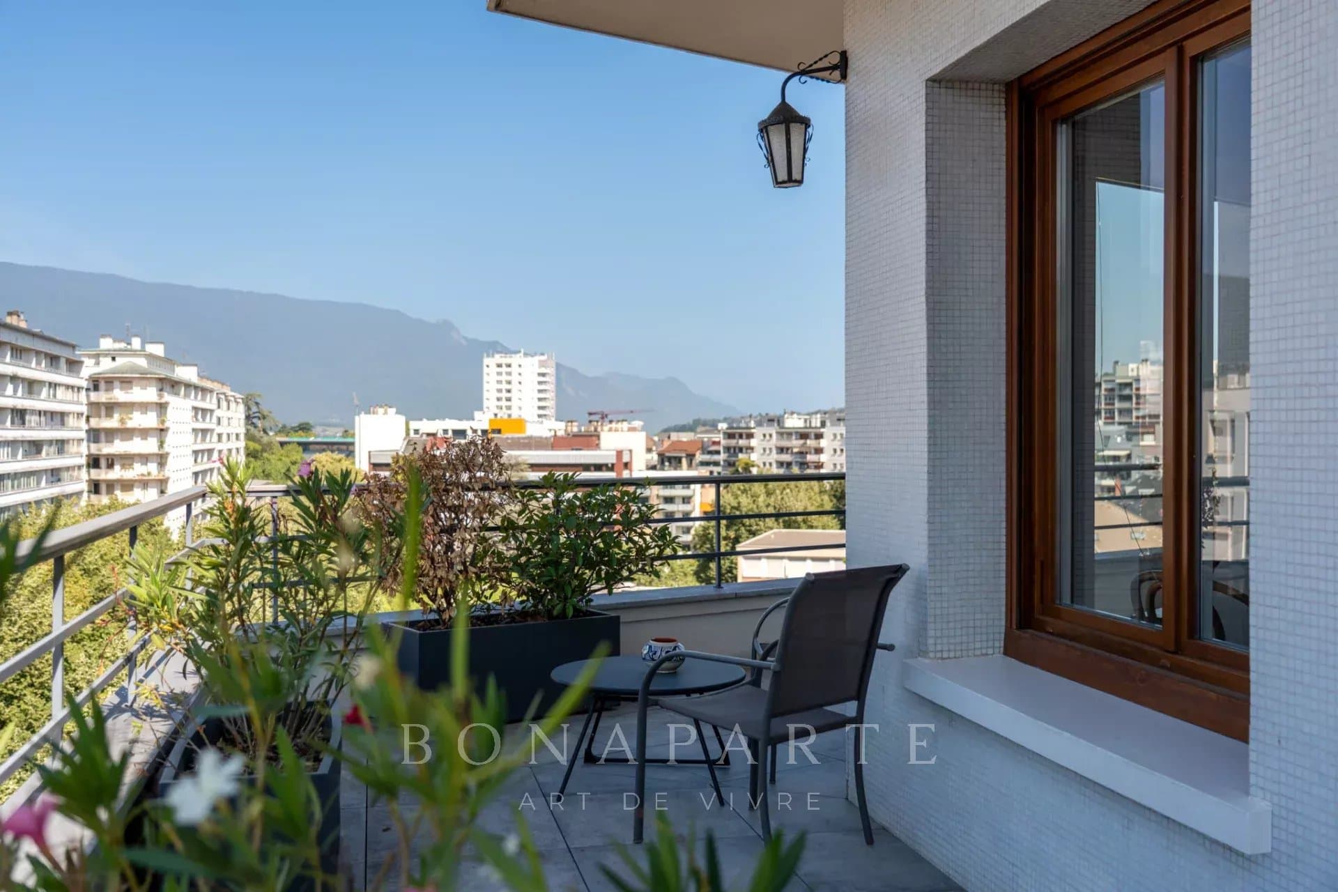 T4 avec spa et jardin - Chambéry