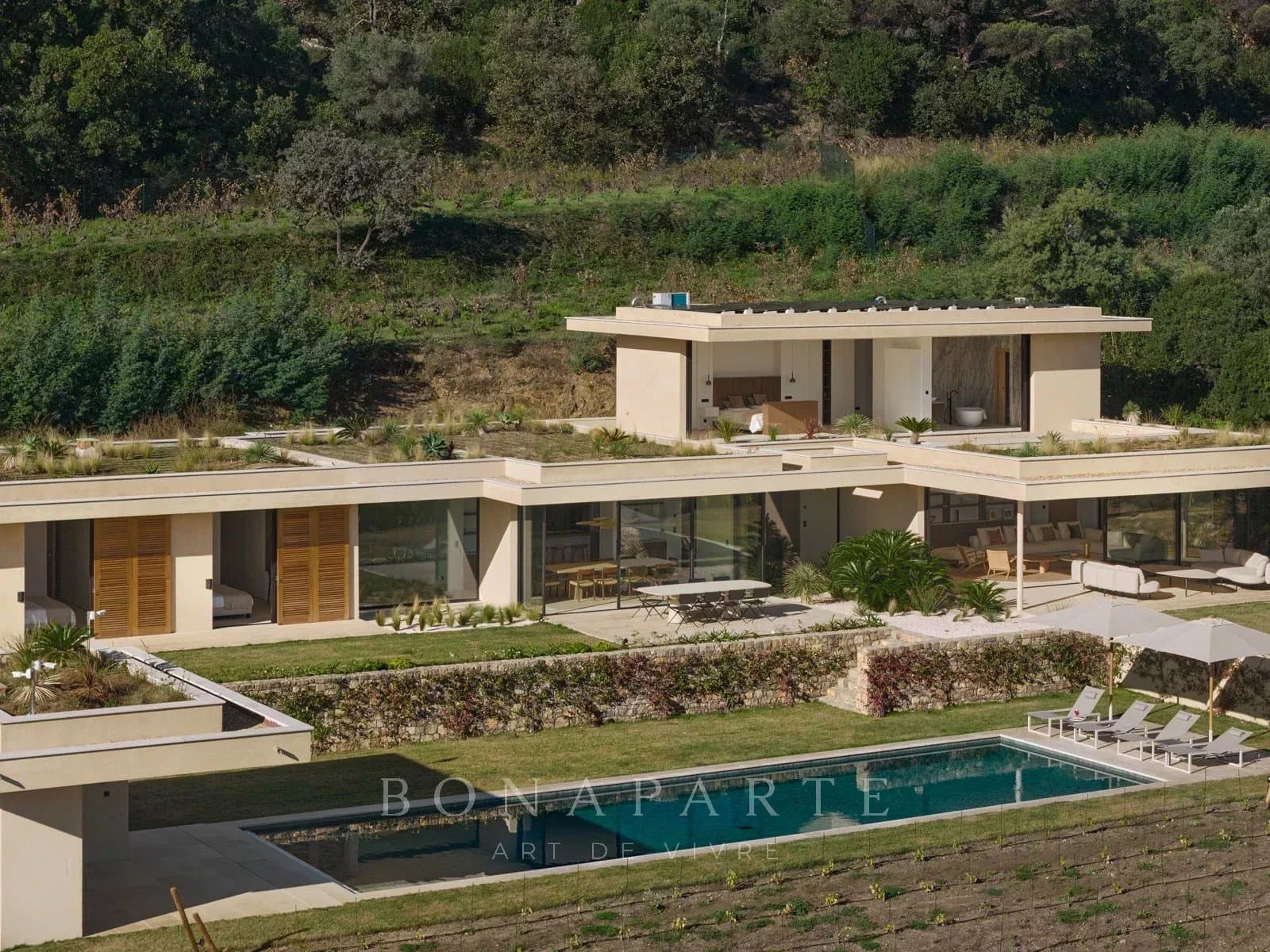 An exceptional villa in Ramatuelle