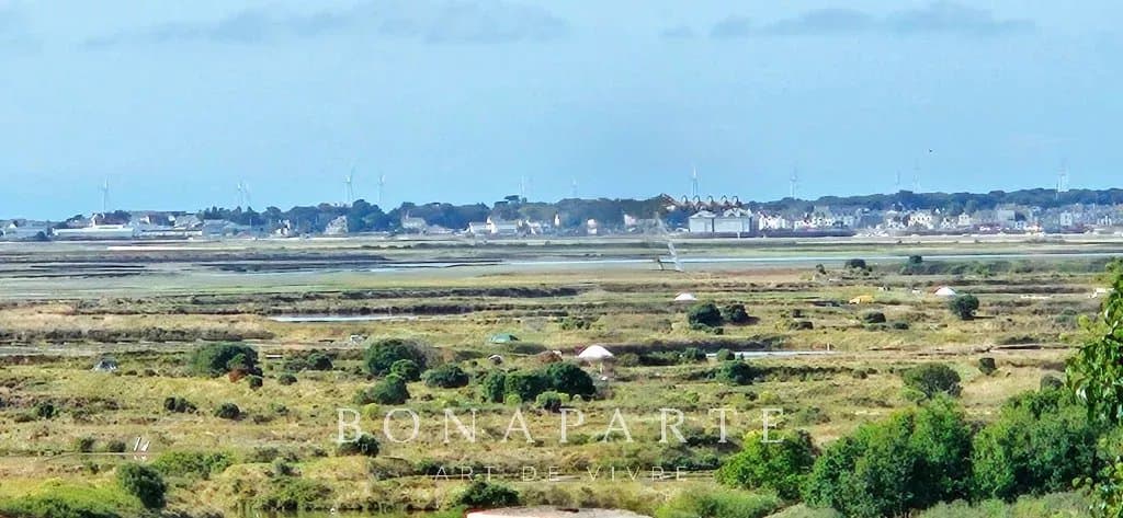 EXCLUSIVE/ 5MNS FROM THE BEACH/ VIEW OF SALT MARSHES