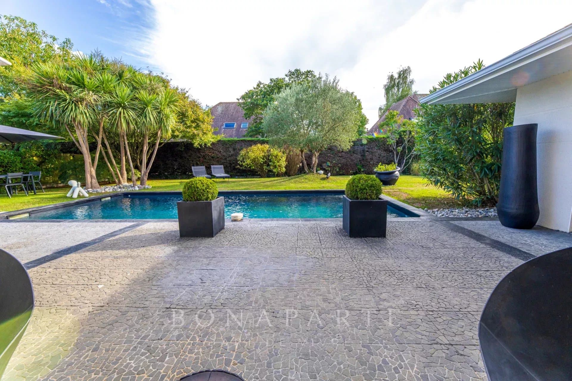 Property feature image