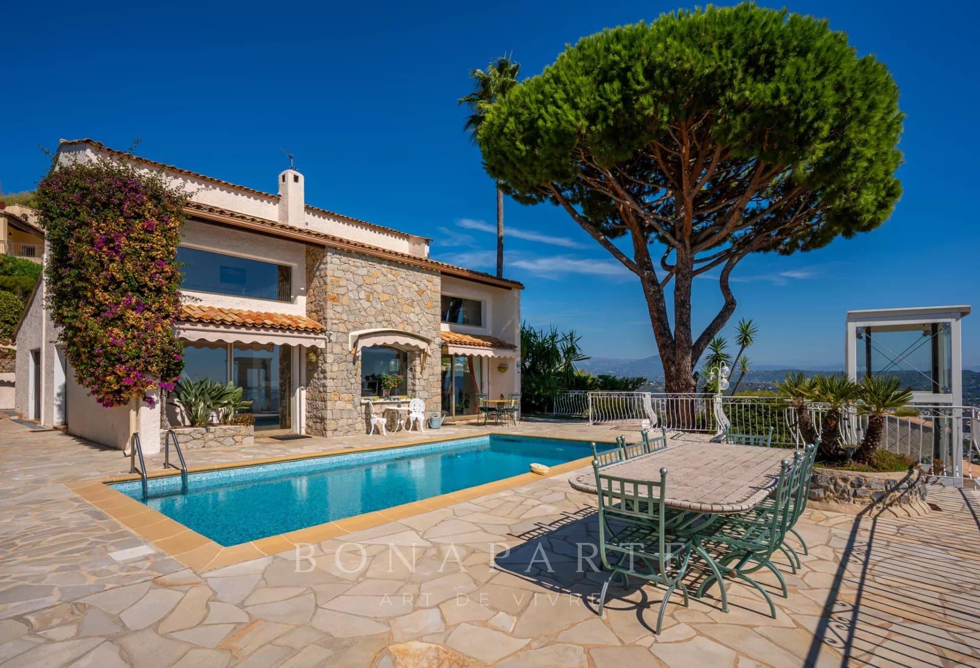 Villa avec piscine à Mandelieu-la-Napoule