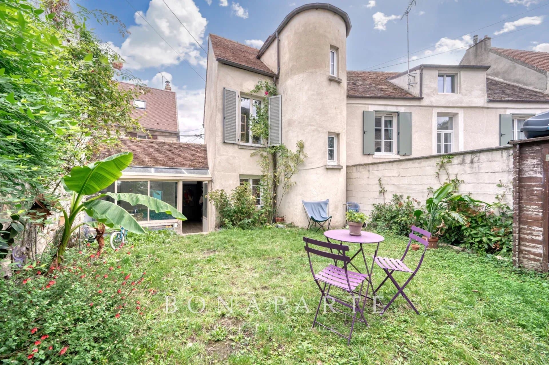 VILLEPREUX - VILLAGE - MAISON DE CHARME DE 4 PIECES