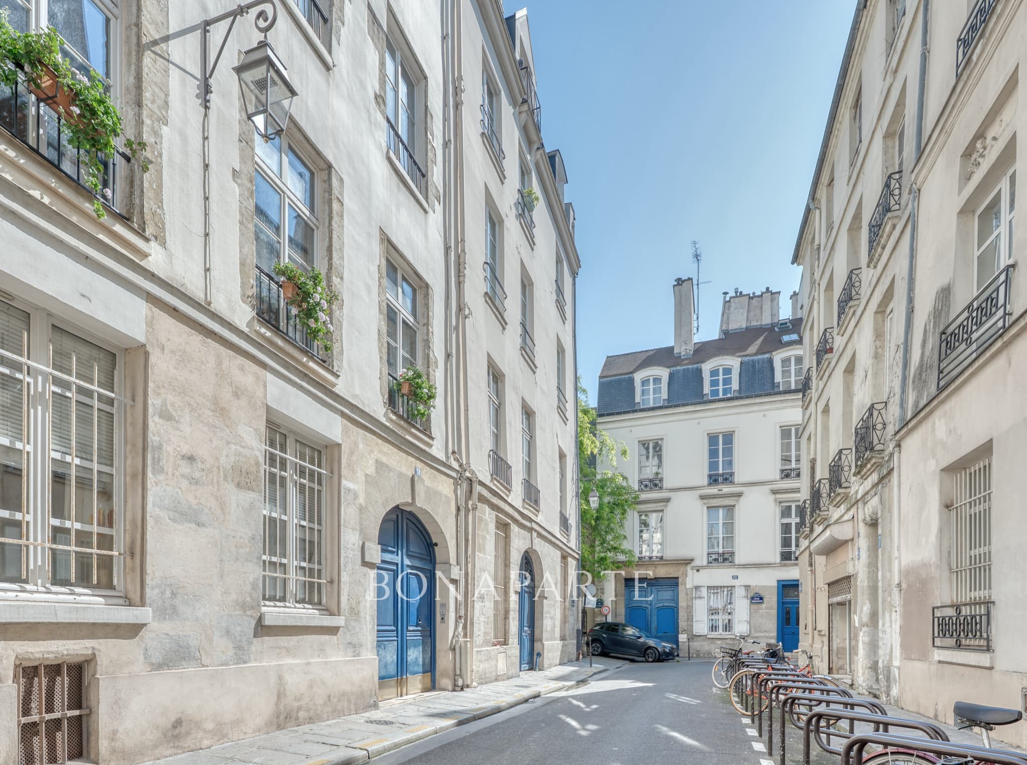 Charmant 2 pièces Emplacement d'exception dans le Marais