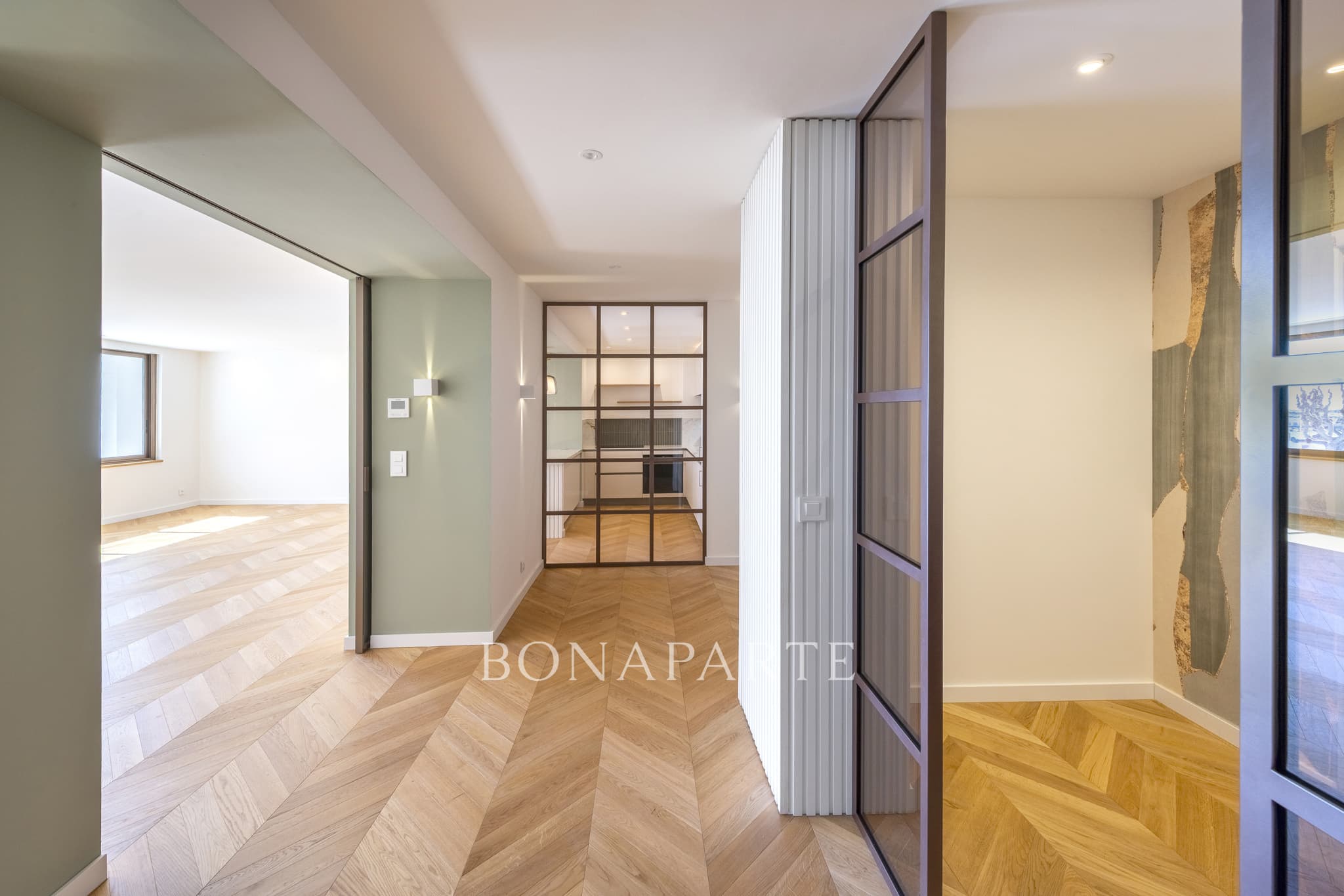 Magnifique cachet pour cet appartement T3 de 107m2 situé en