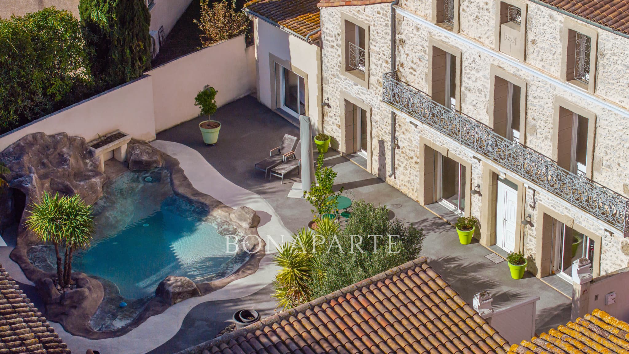 Colombiers Le charme du Sud allié au confort contemporain