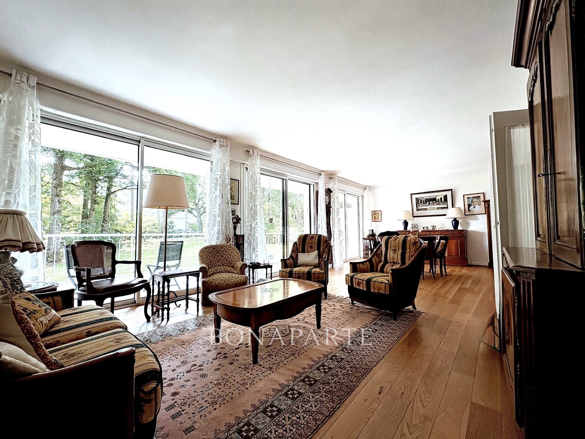 Appartement T5 avec vue dégagée sur le parc