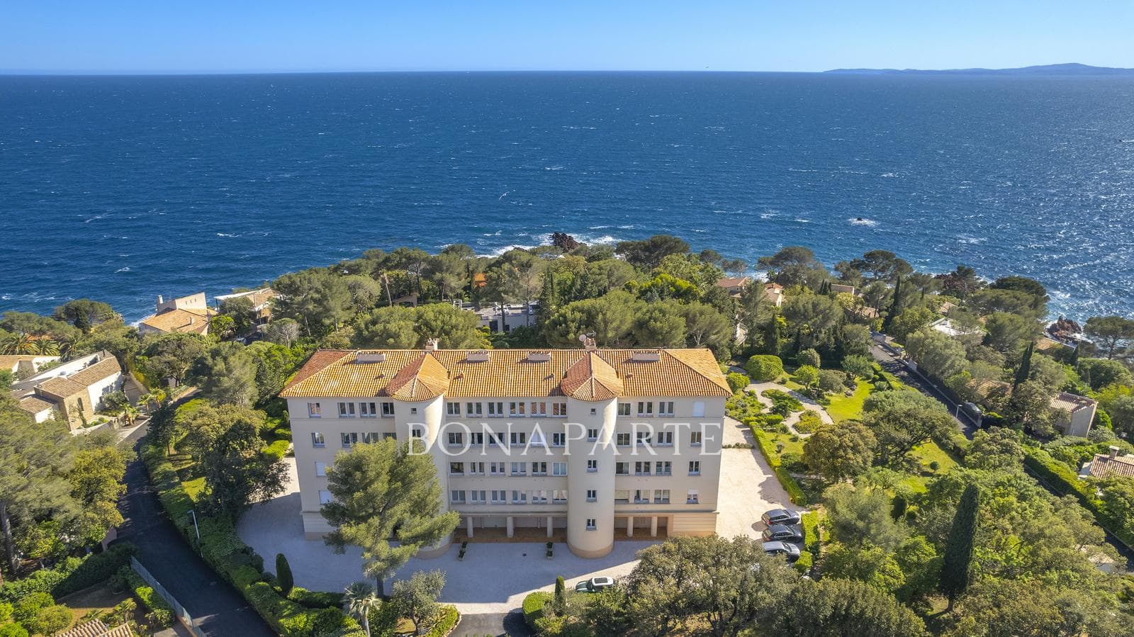 SAINT-RAPHAËL : Les parcs Santa Lucia, Appartement de 124 M2