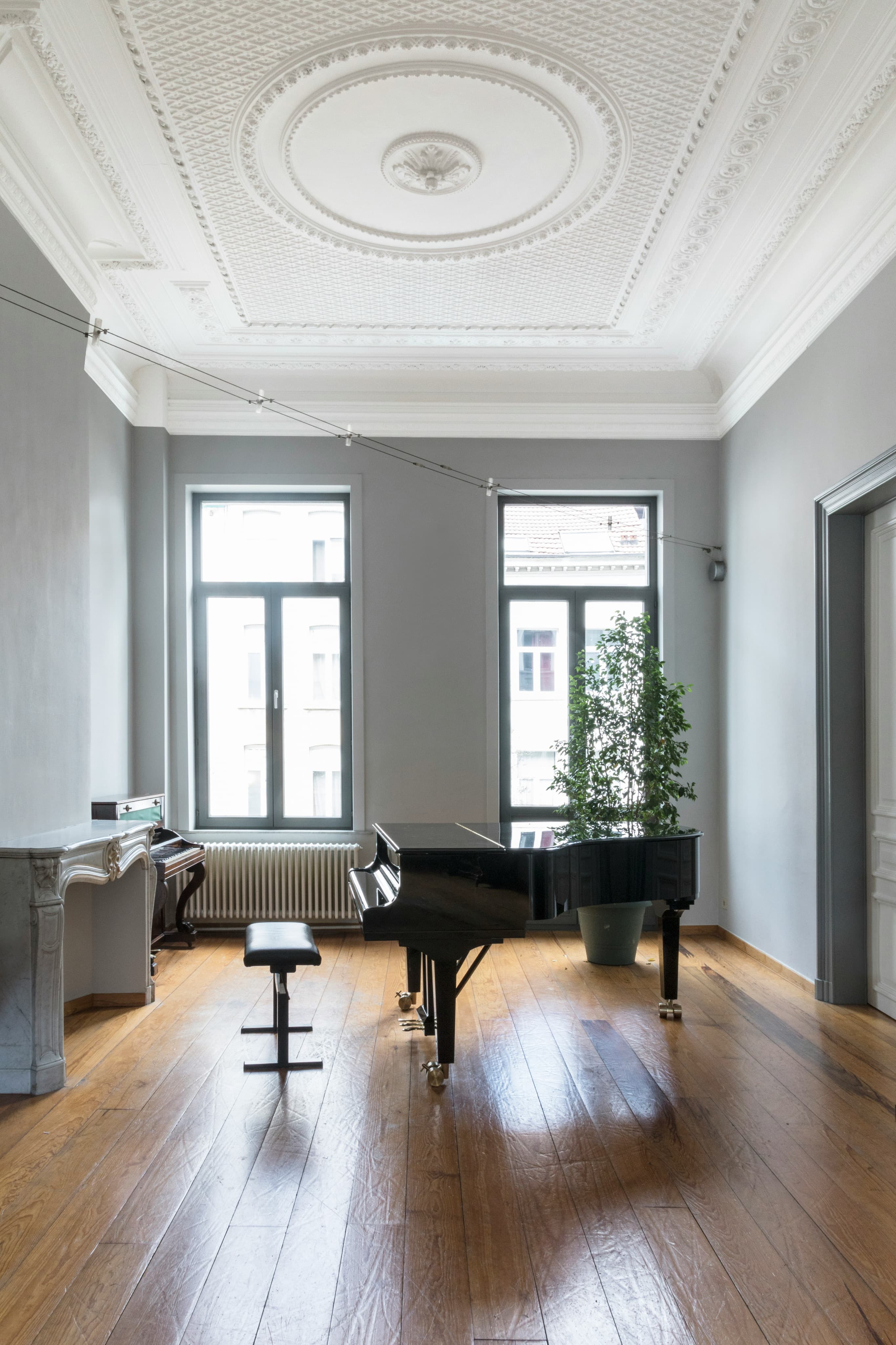 paris property 2