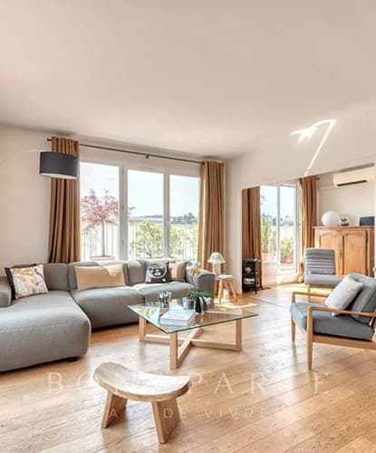 Adresse premium accompagnée par Laetitia Ponroy