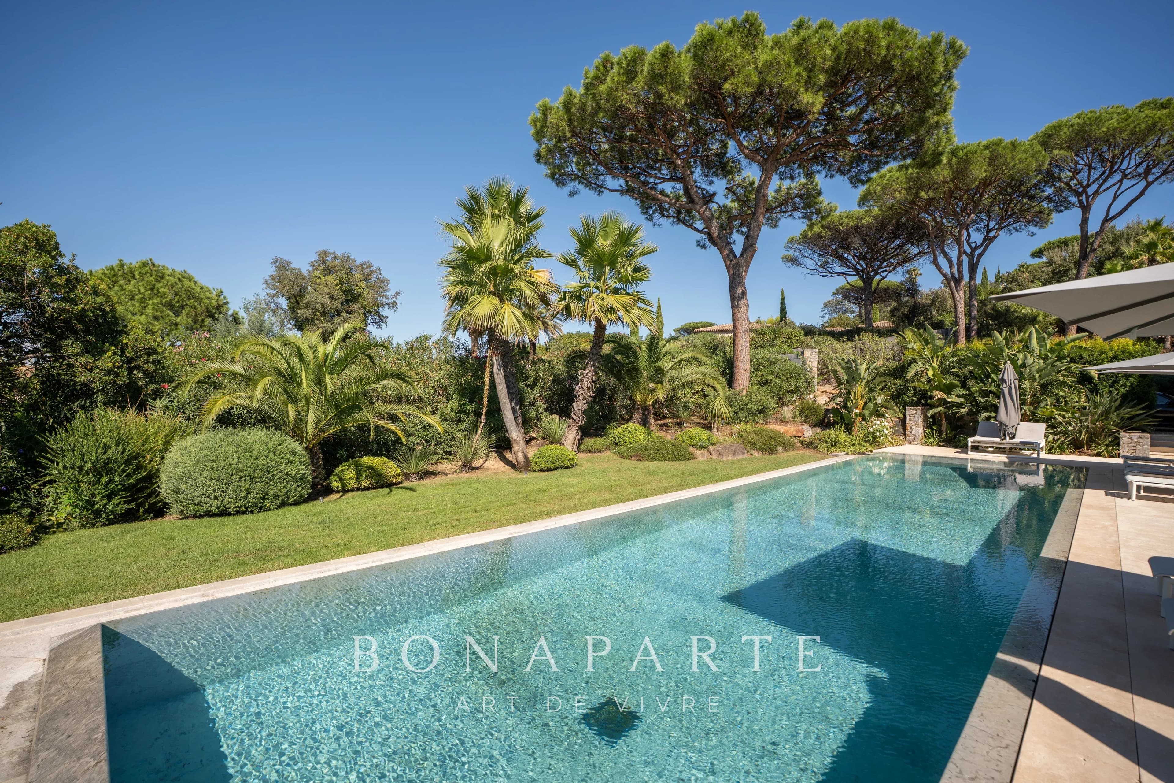 SAINT-TROPEZ – VILLA CONTEMPORAINE D’EXCEPTION - Photo 3