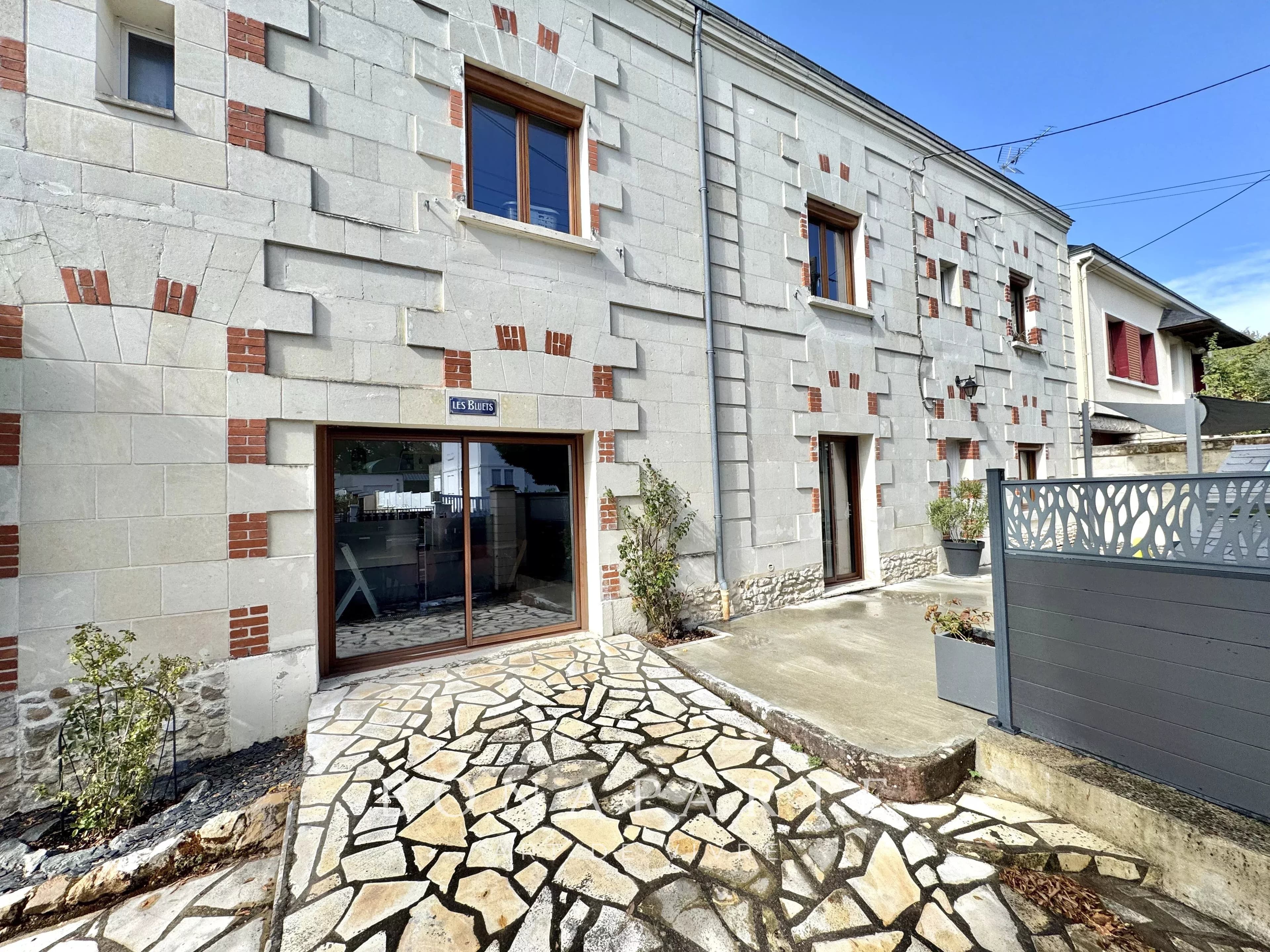 SAUMUR - MAISON - 137 m² - Photo 1
