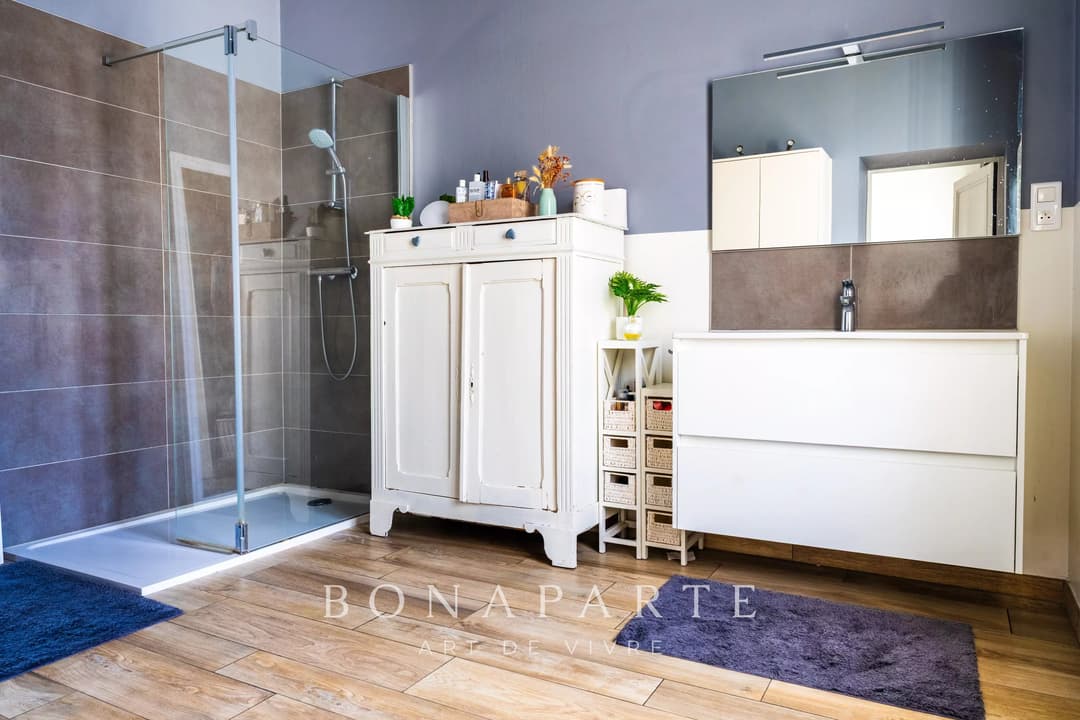 NIORT - MAISON DE CARACTÈRE ET SON JARDIN AVEC PISCINE EN CENTRE-VILLE - Photo 22