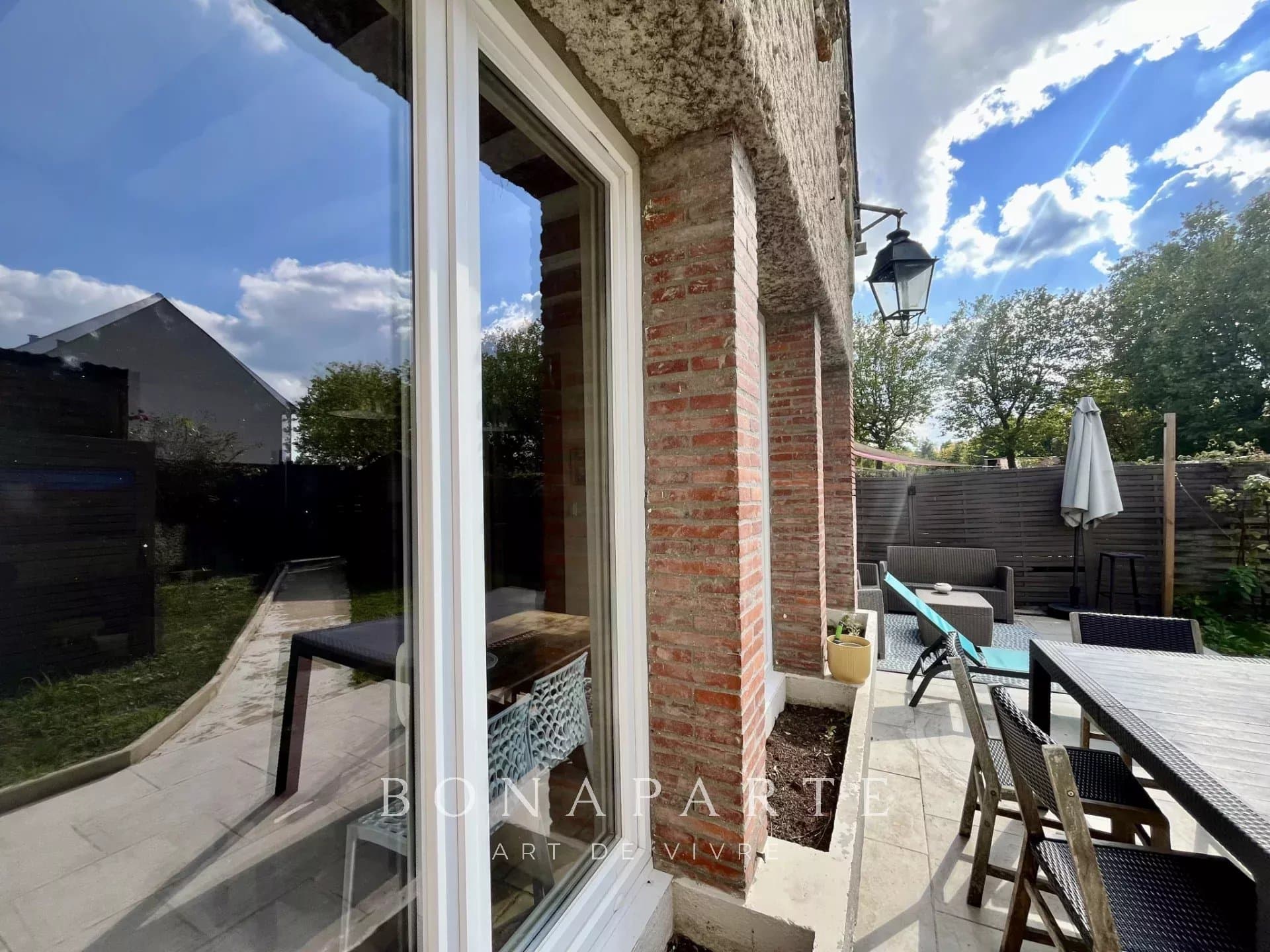 BAZAIVILLE - MAISON PLEINE DE CHARME - 114M² - AVEC JARDIN - Photo 3