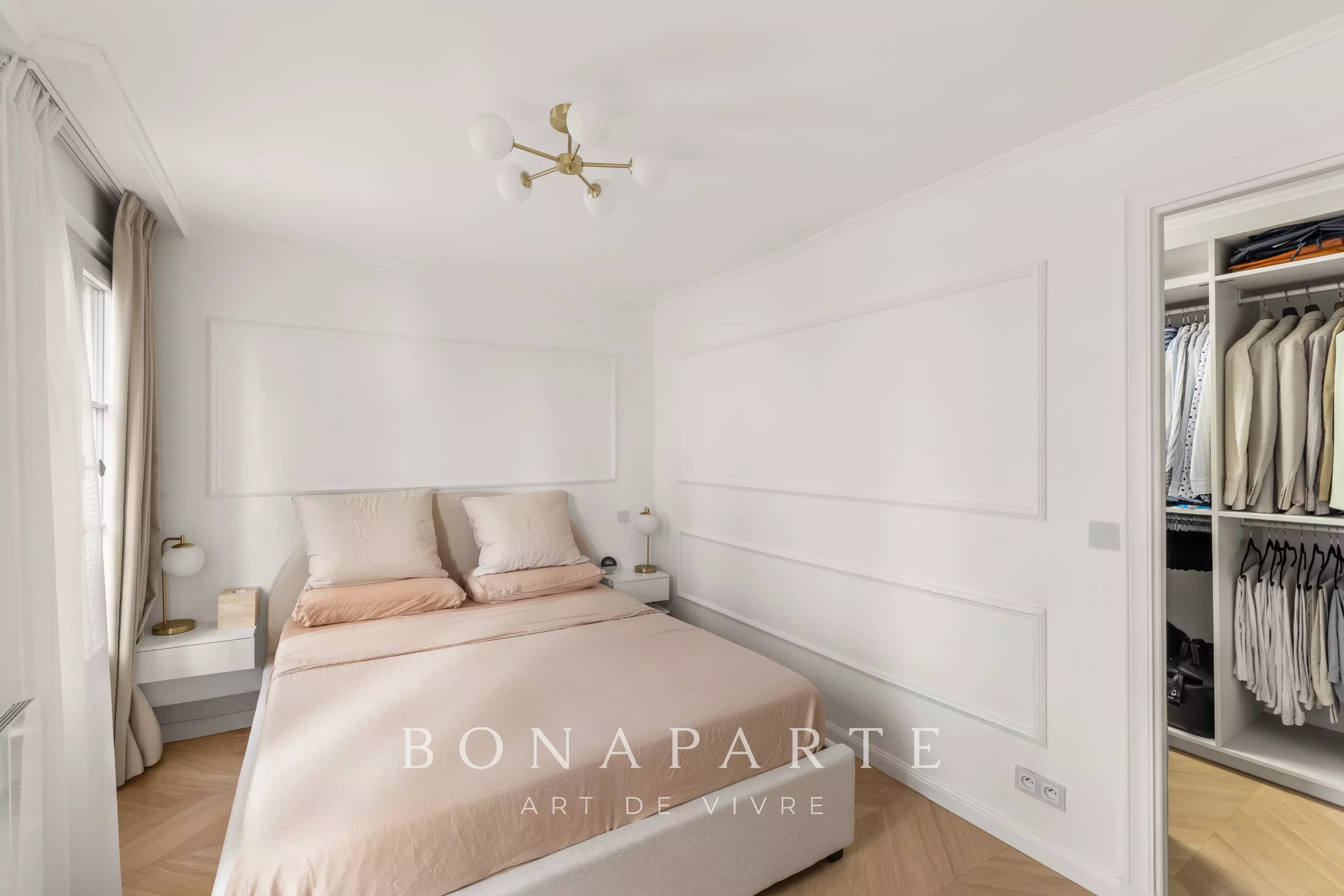 PARIS 1 / MARCHÉ SAINT-HONORÉ – APPARTEMENT – 2 CHAMBRES – 91 M² – ENTIÈREMENT RÉNOVÉ – CALME SUR COUR - Photo 8