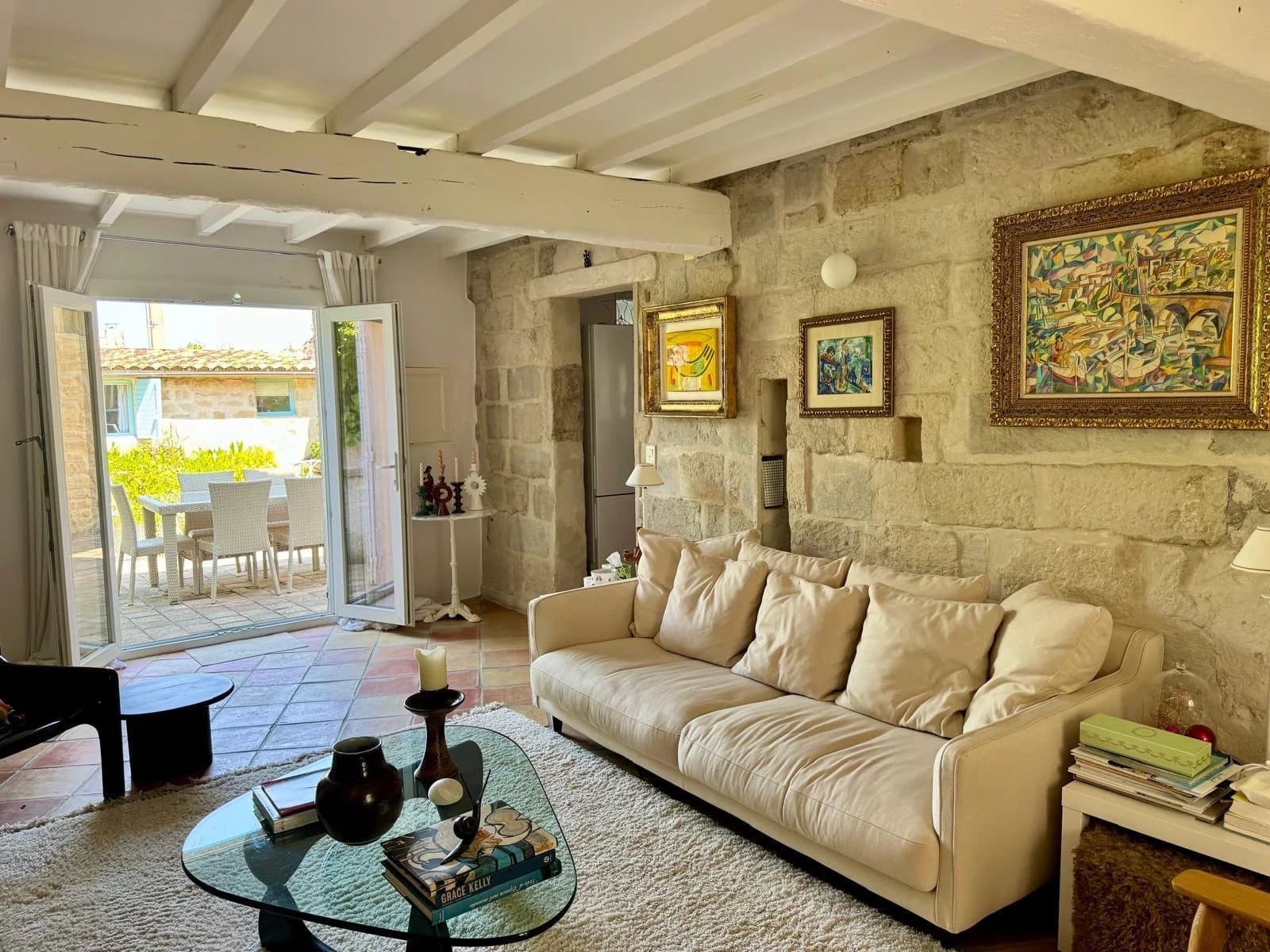 PROCHE DE SAINT-REMY-DE-PROVENCE - MAISON DE VILLAGE DE CARACTERE AVEC ANNEXE - Photo 5