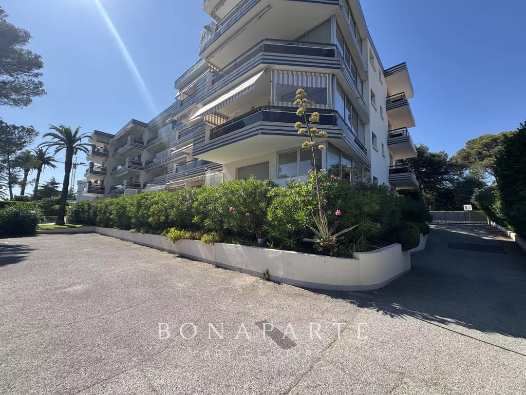 SAINT RAPHAEL / BOULOURIS - APPARTEMENT 3 PIECES - À 200 M DE LA MER - Photo 19
