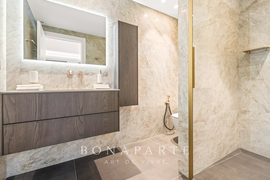 CANNES - Croisette - Appartement d'exception - Photo 23