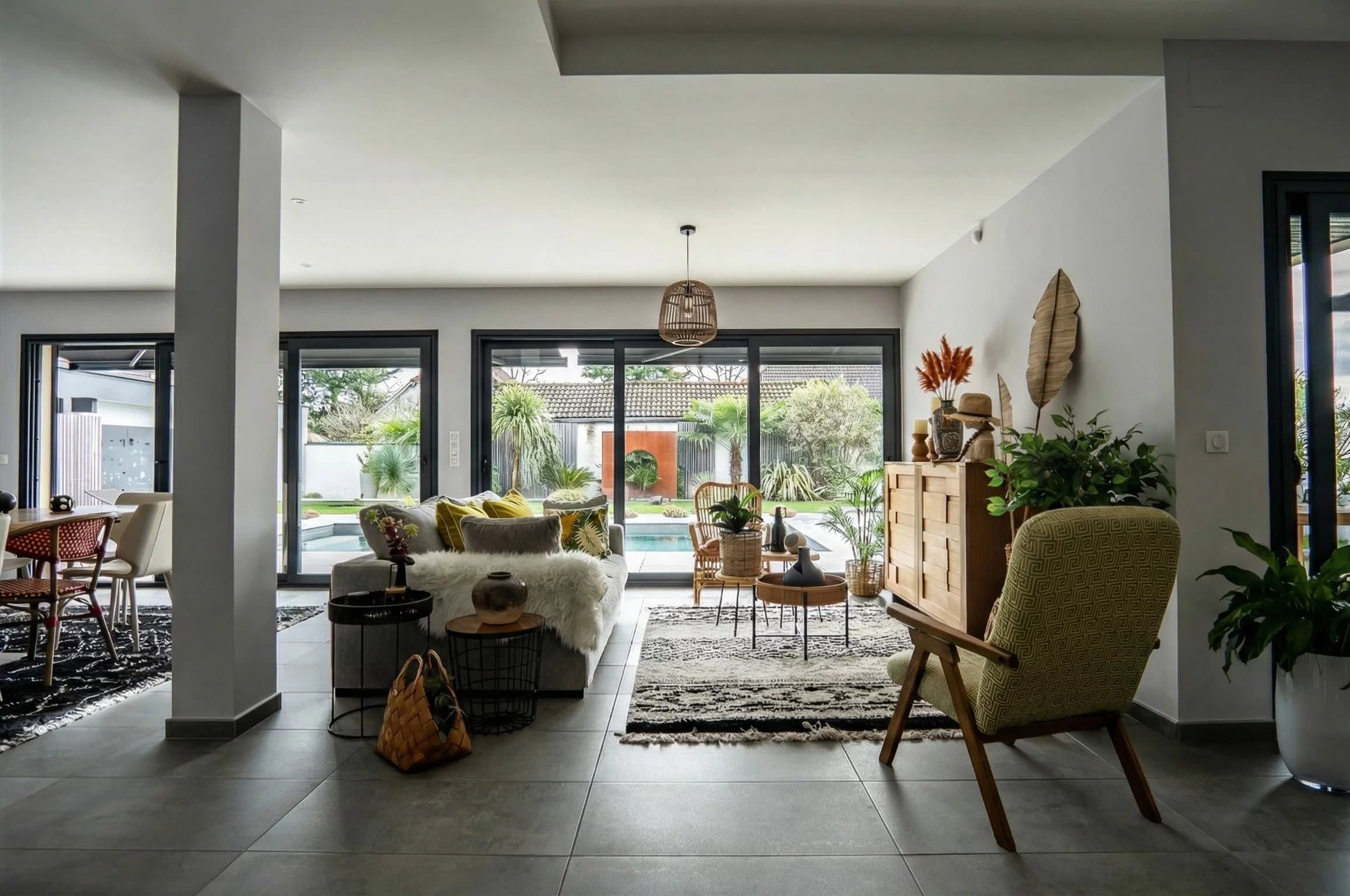 HAUT D'IDRON - VILLA CONTEMPORAINE - PRESTATIONS HAUT DE GAMME - Photo 4