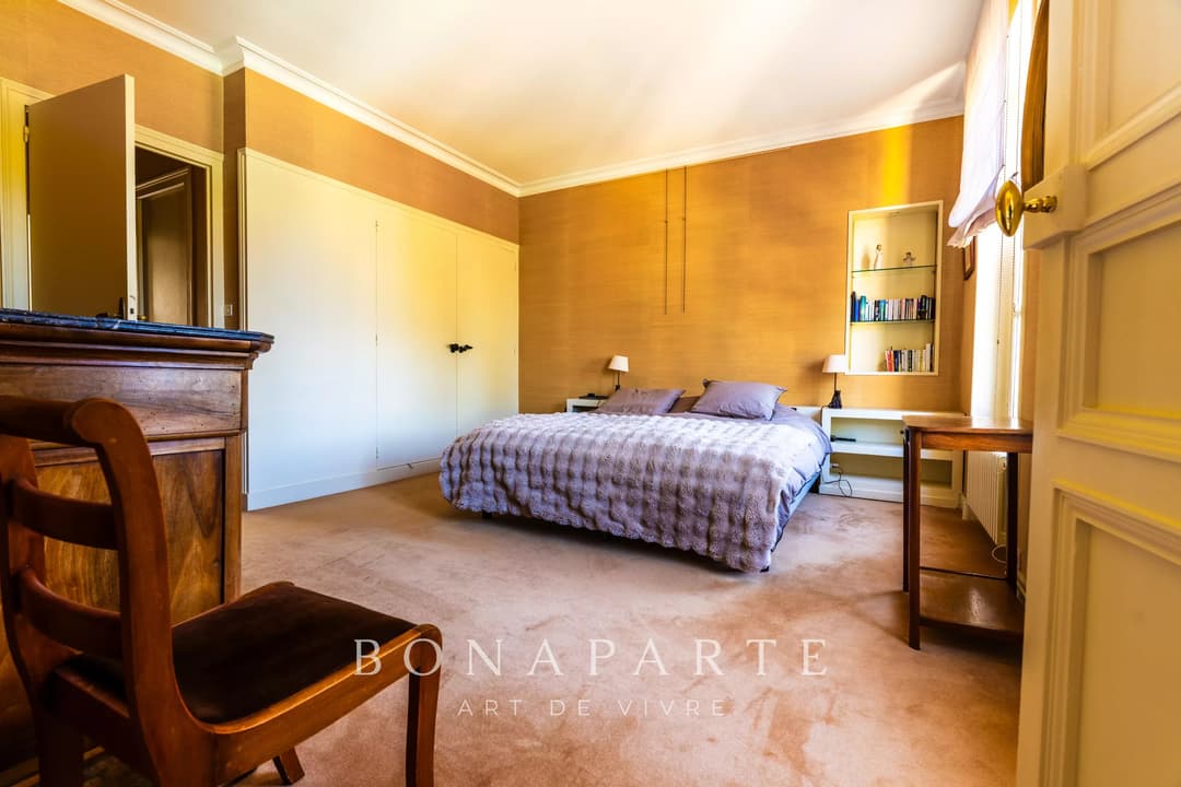 NIORT - MAISON DE CARACTÈRE ET SON JARDIN AVEC PISCINE EN CENTRE-VILLE - Photo 14