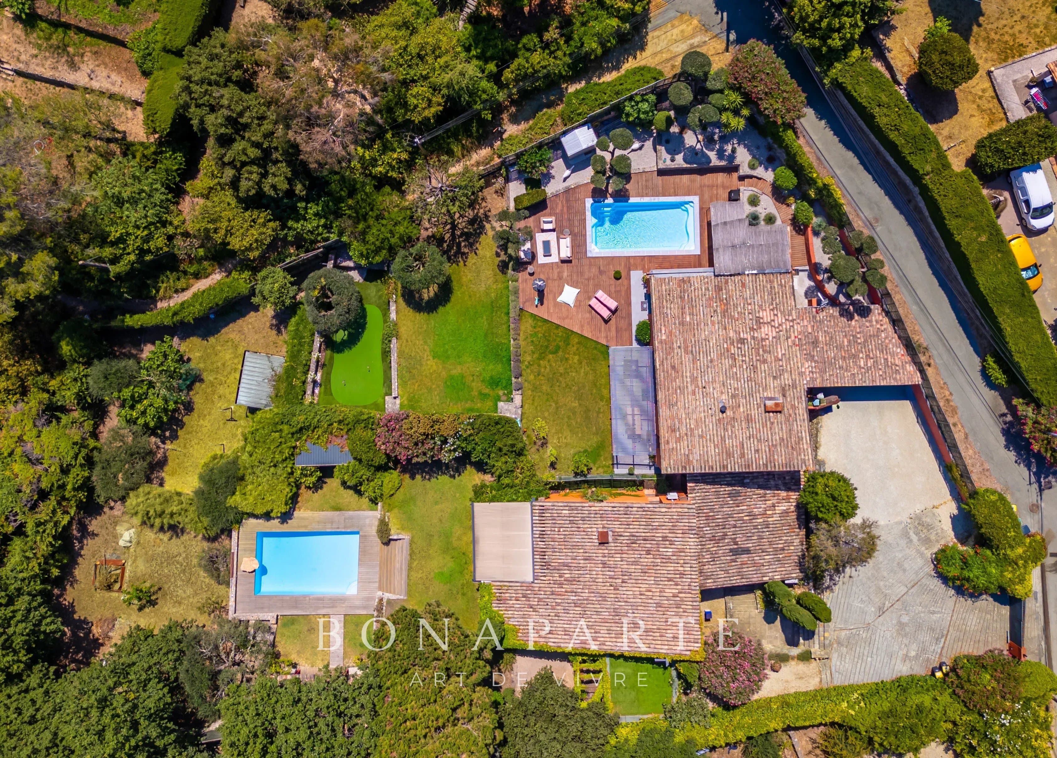 VILLA D’ARCHITECTE CONTEMPORAINE – MOUGINS / LE CANNET - Photo 9