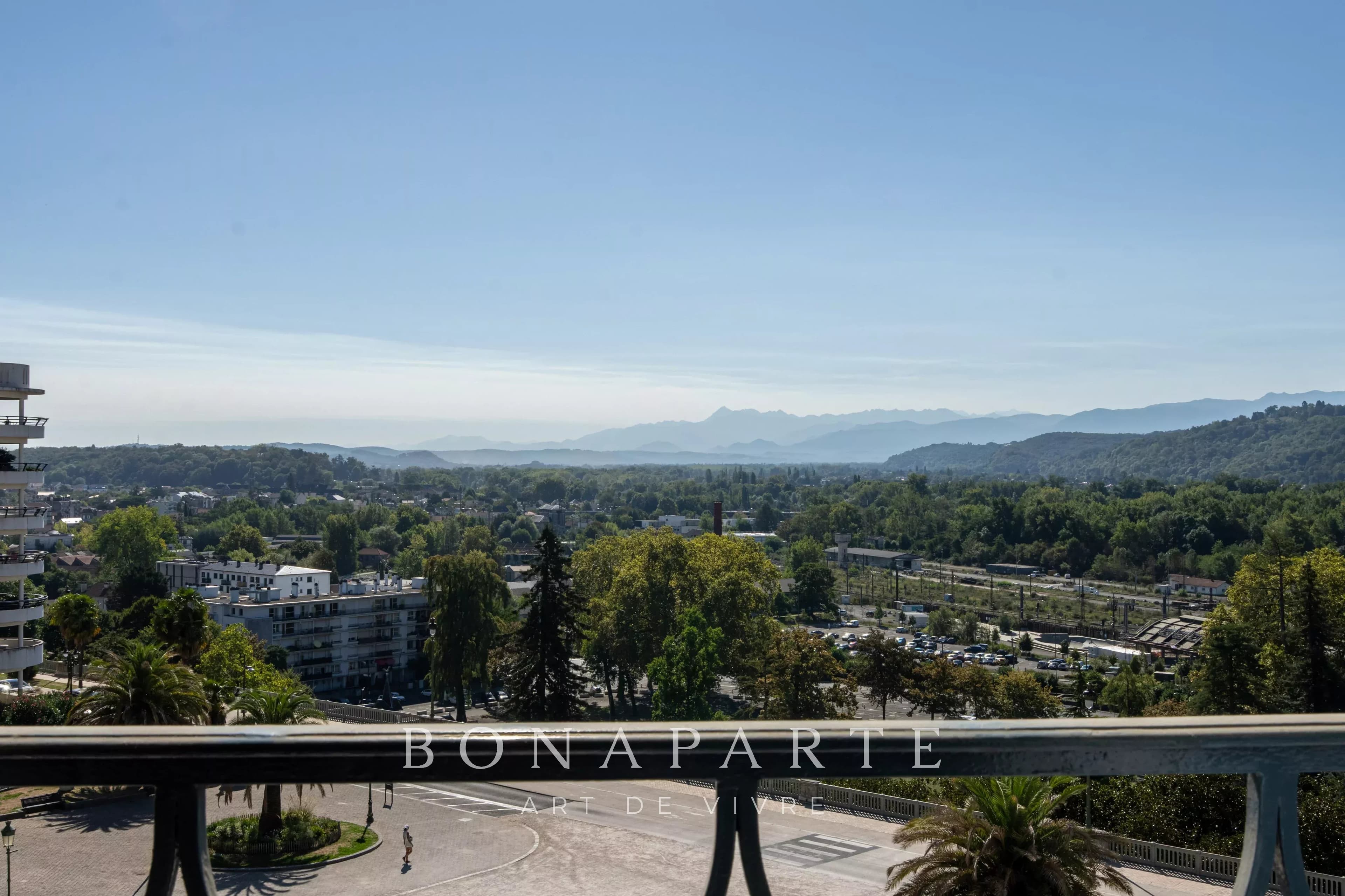 PAU – BOULEVARD DES PYRÉNÉES – VUE PANORAMIQUE - Photo 1