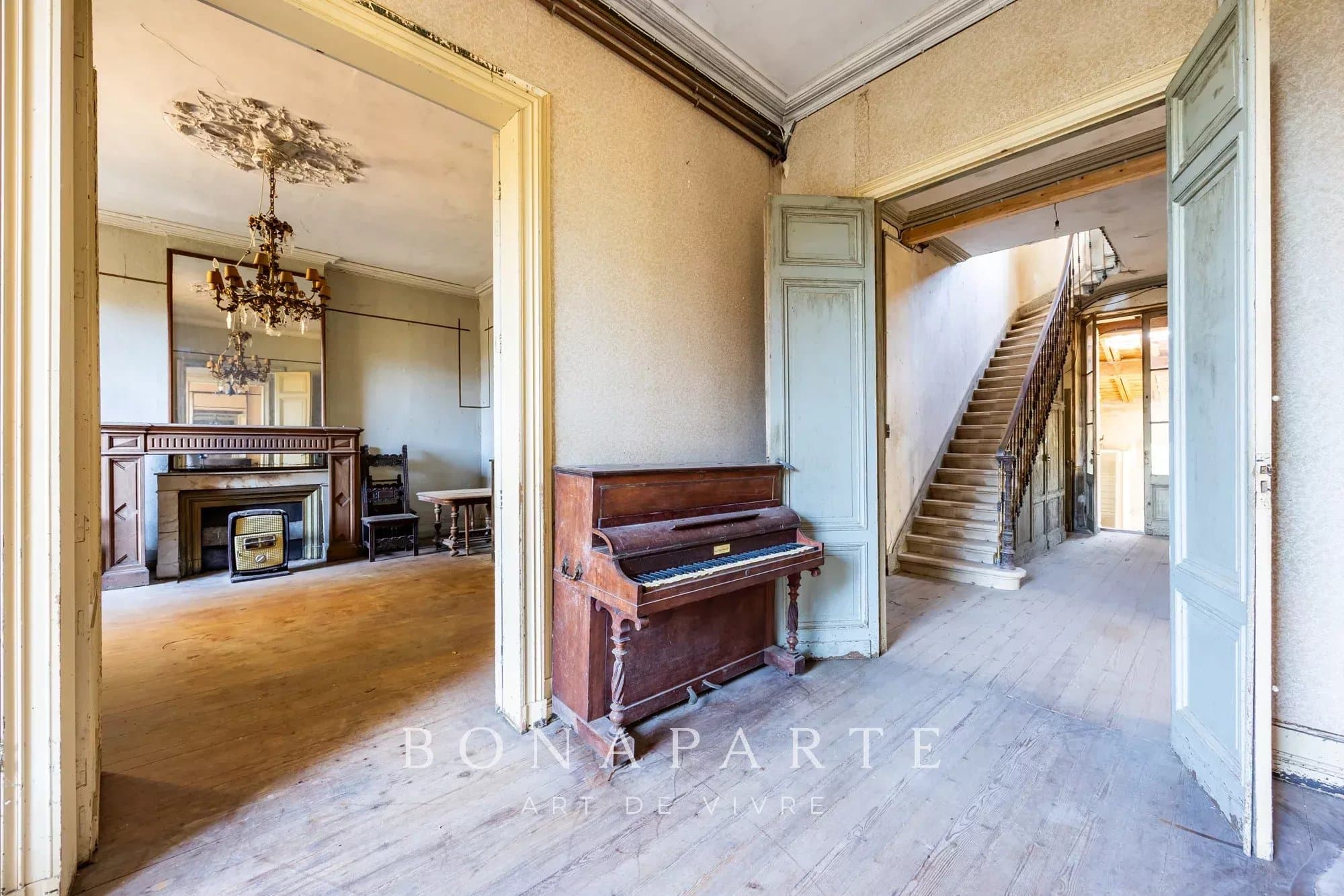 COUQUEQUES - CHATEAU DE 316 m², À RÉNOVER, À 25 MINUTES DES PLAGES OCEANES - Photo 5