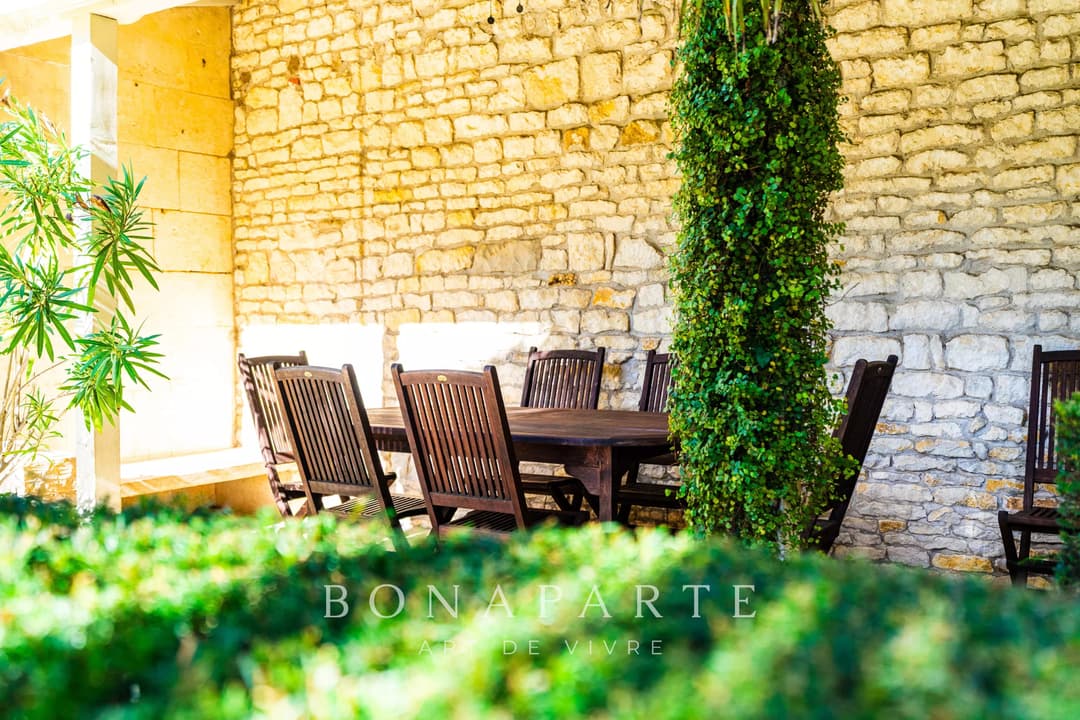 NIORT - MAISON DE CARACTÈRE ET SON JARDIN AVEC PISCINE EN CENTRE-VILLE - Photo 18