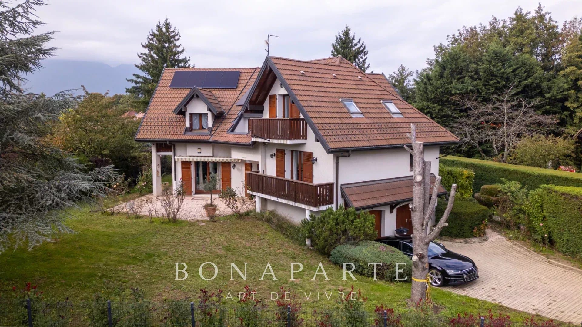 ORNEX - FAMILY HOUSE