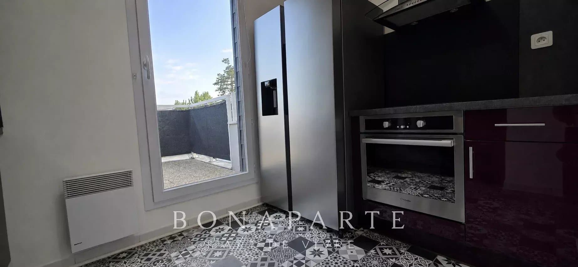 T3 climatisé avec terrasse et vue Pyrénées - Photo 6
