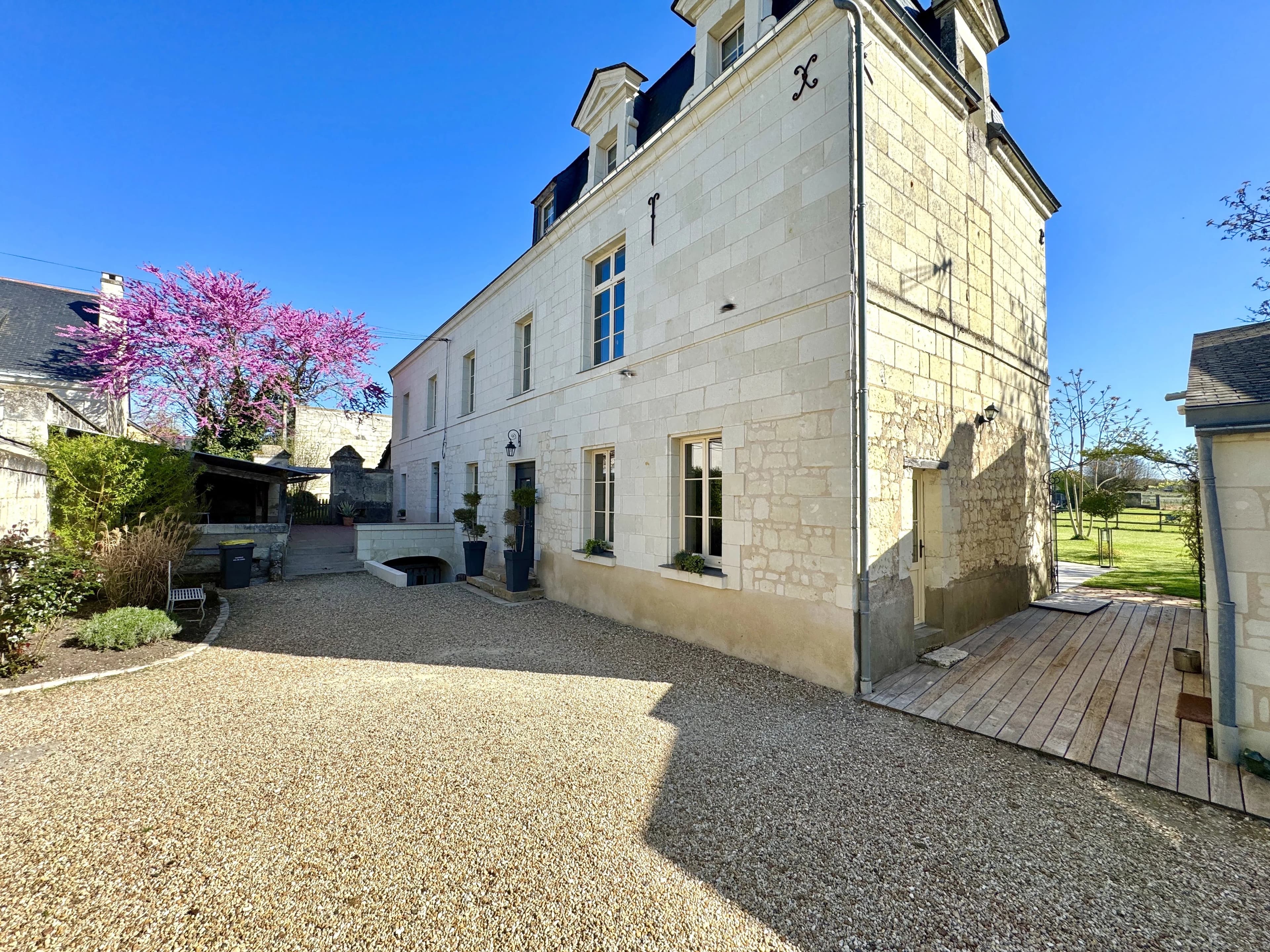 VARRAINS - PROPRIÉTÉ DE CHARME AVEC GÎTE - Photo 6
