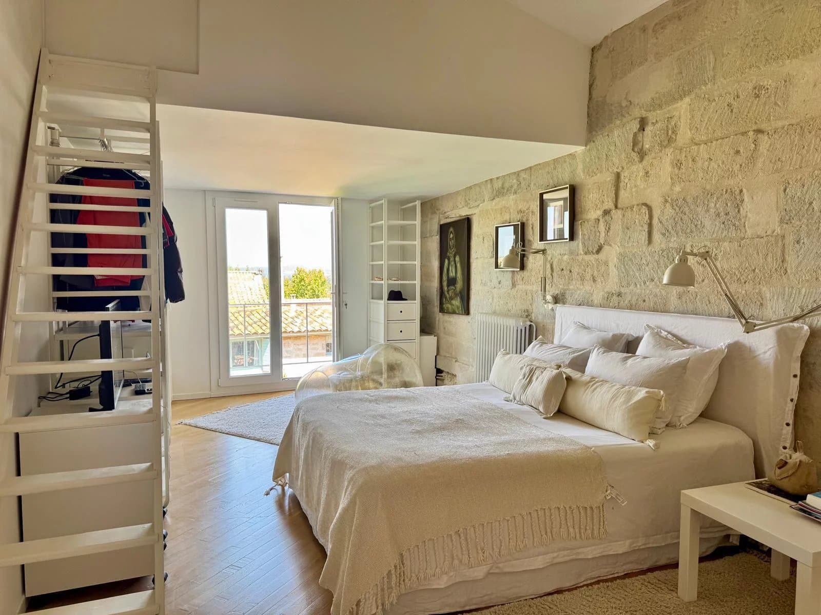 PROCHE DE SAINT-REMY-DE-PROVENCE - MAISON DE VILLAGE DE CARACTERE AVEC ANNEXE - Photo 6