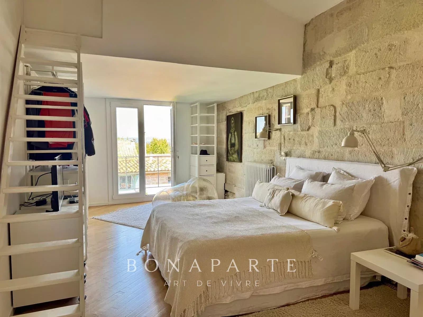 PROCHE DE SAINT-REMY-DE-PROVENCE - MAISON DE VILLAGE DE CARACTERE AVEC ANNEXE - Photo 6