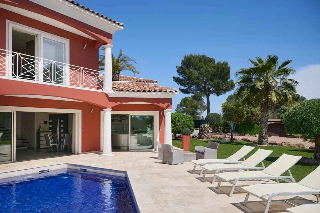 VILLA 5 PIECES AVEC PISCINE - Photo 3