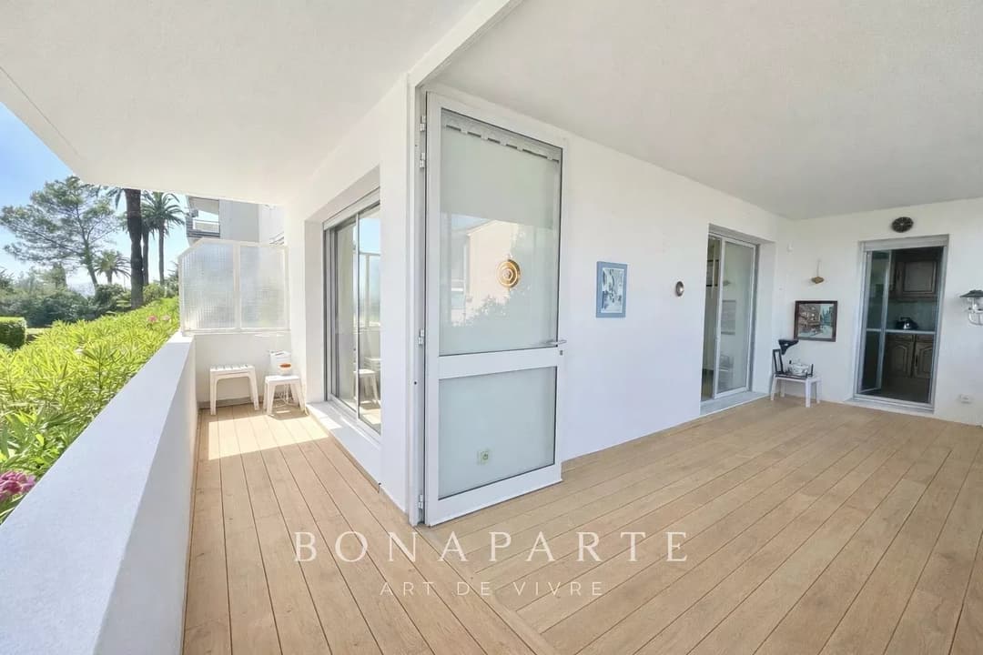 SAINT RAPHAEL / BOULOURIS - APPARTEMENT 3 PIECES - À 200 M DE LA MER - Photo 15