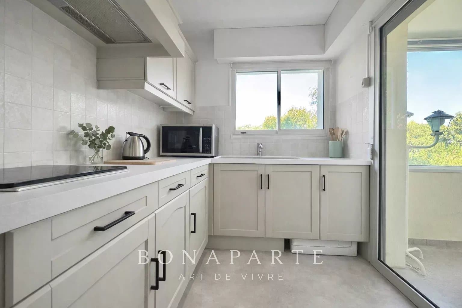 SAINT RAPHAEL / BOULOURIS - APPARTEMENT 3 PIECES - À 200 M DE LA MER - Photo 7