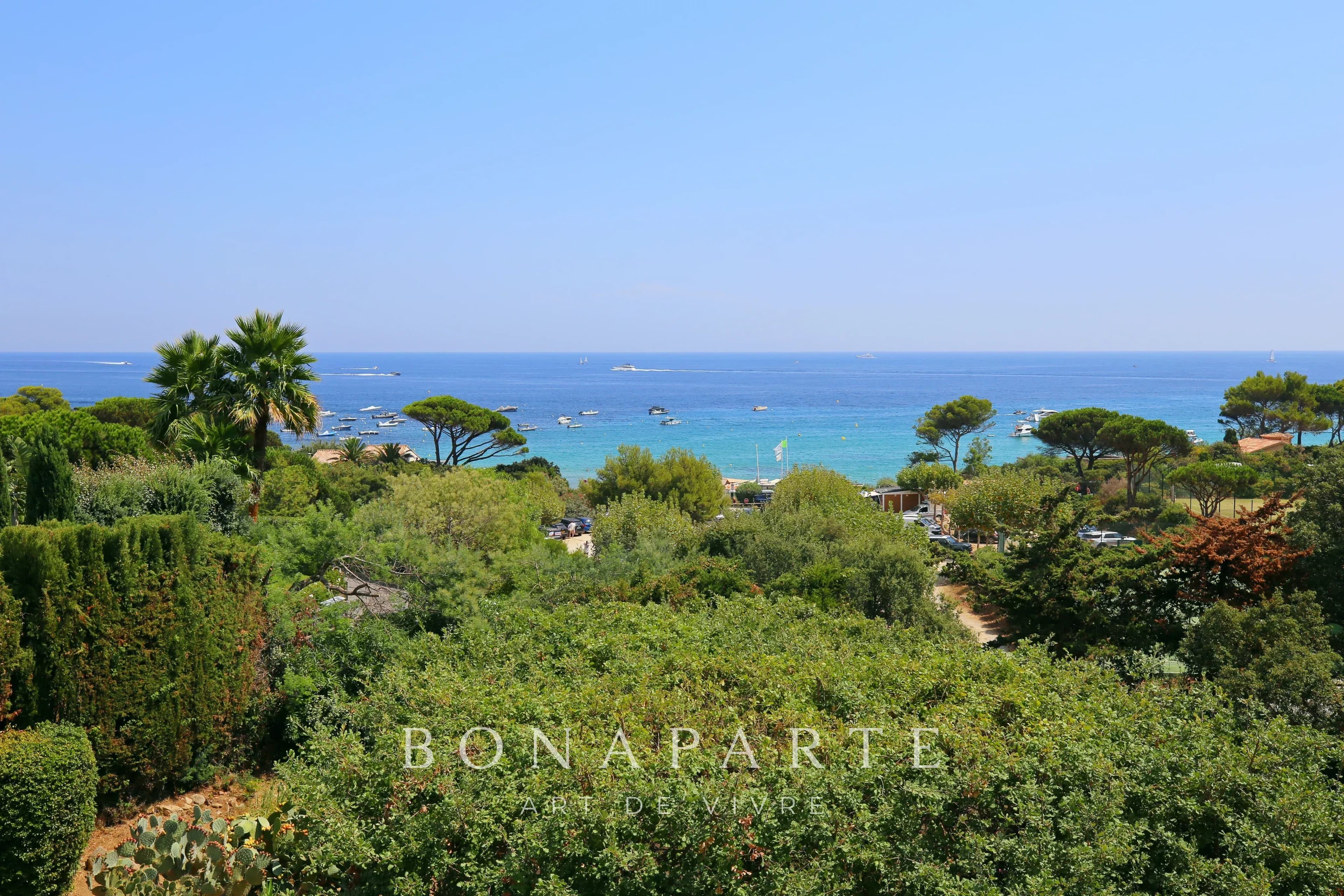 RAMATUELLE - DOMAINE DE L'ESCALET - VILLA CONTEMPORAINE À 150 M DE LA PLAGE - Photo 9